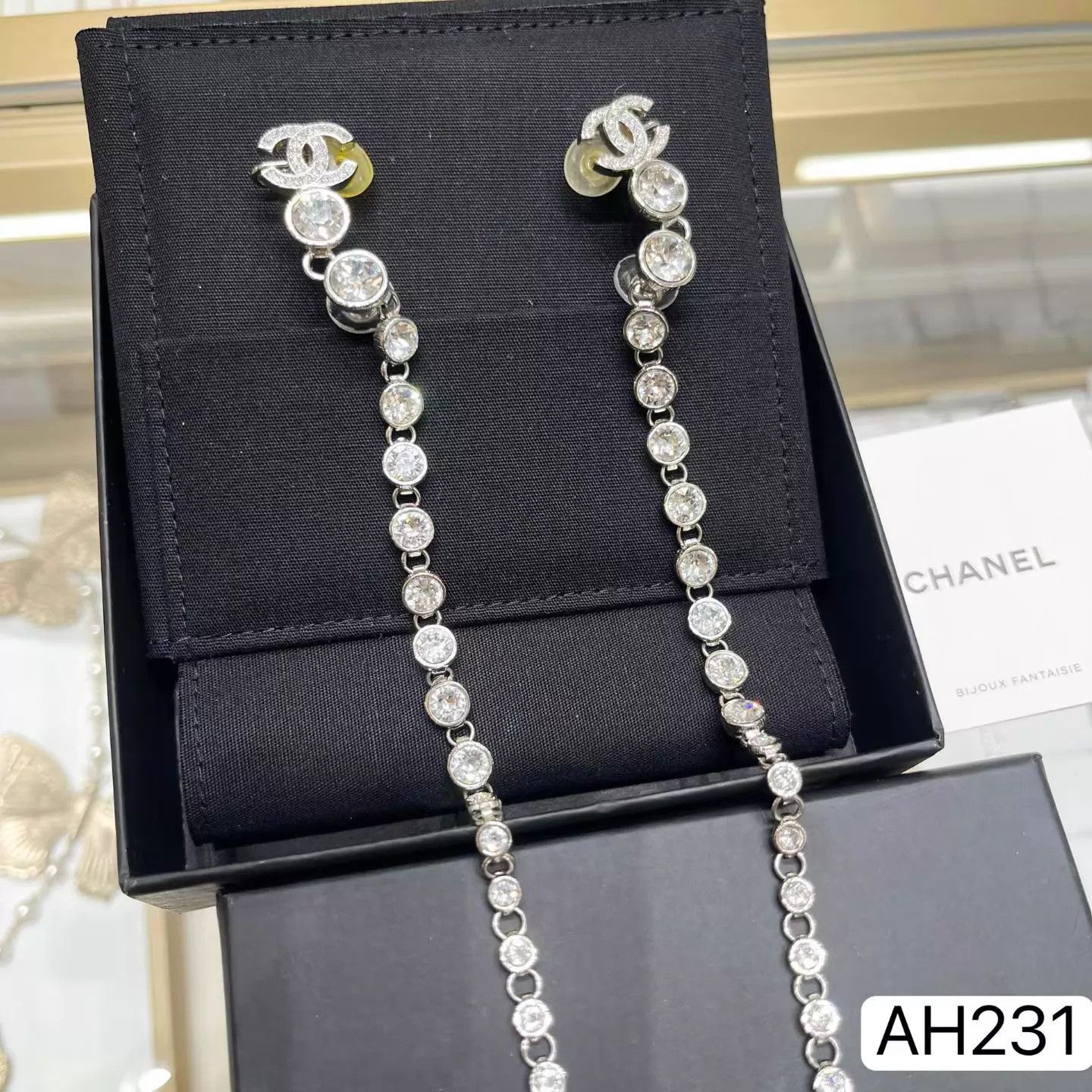 Chanel Chanel 23S Show Silver Pavé Tassel Earrings AH231 Size ONE SIZE - 4 Thumbnail