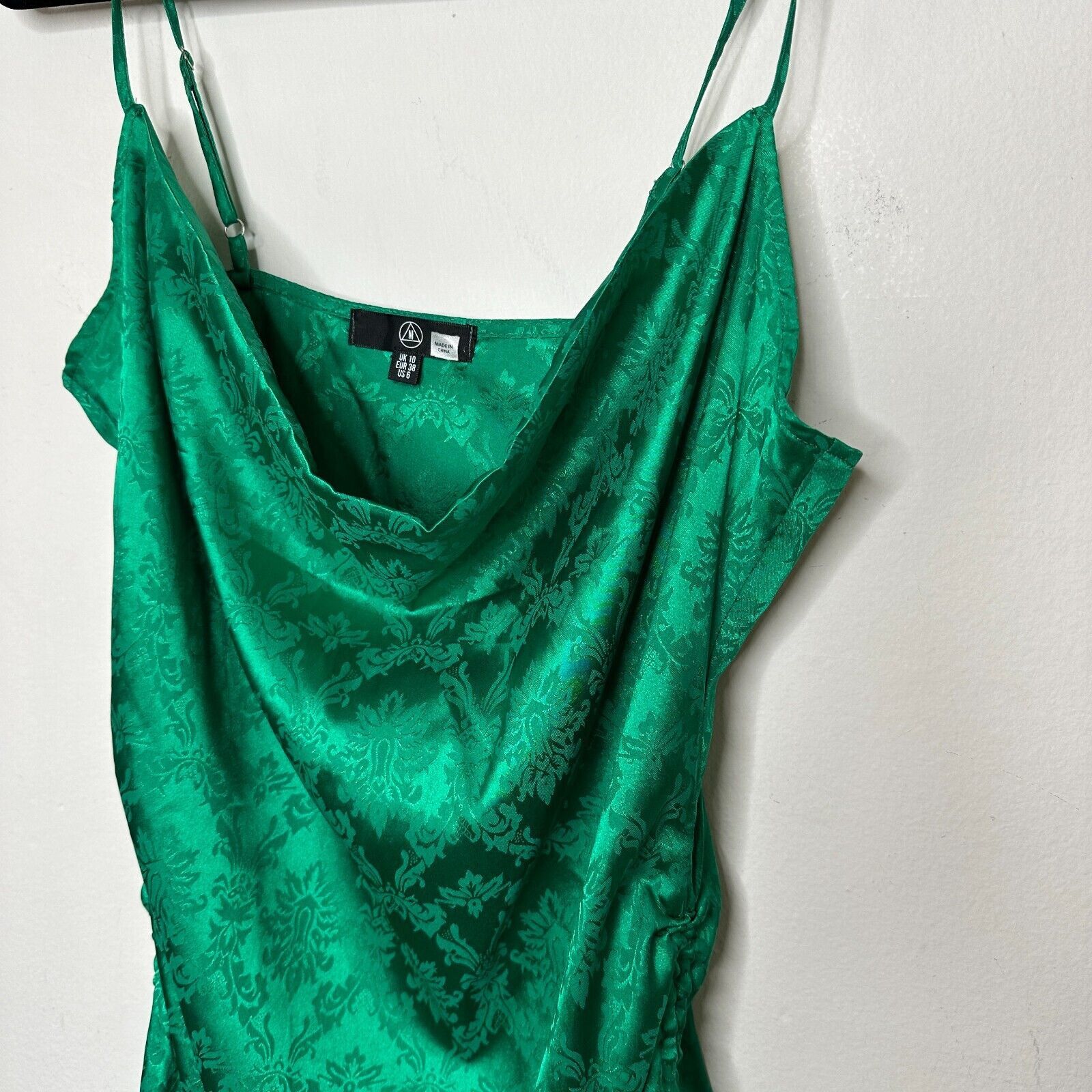 Other Missguided Green Satin Ruche Spaghetti Strap Mini Dress 6 Size M / US 6-8 / IT 42-44 - 4 Thumbnail