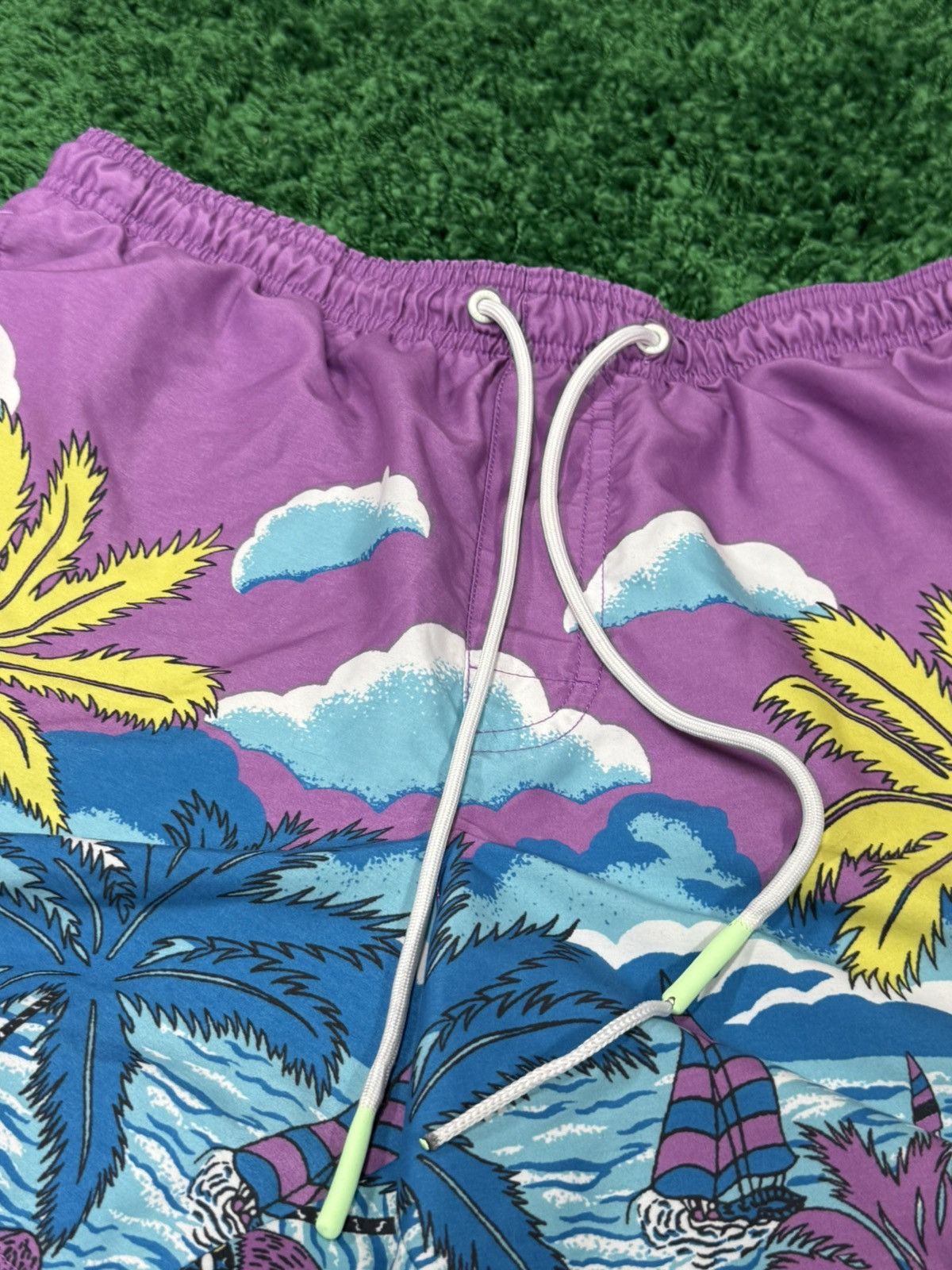 American Eagle Outfitters American Eagle Psychadelic Beach Board Shorts Medium Size US 32 / EU 48 - 3 Thumbnail