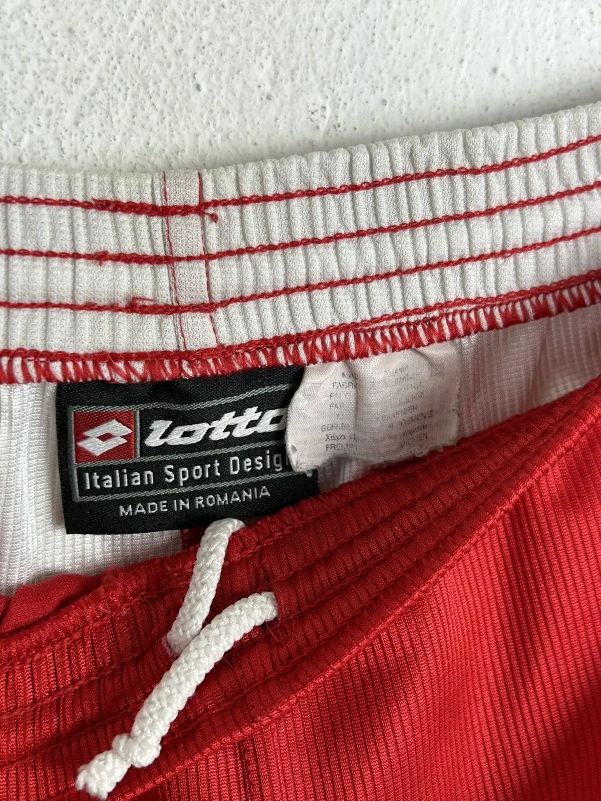 Lotto Sport 00s Vintage Real Zaragoza FC 2004/05 Away Kit Lotto Shorts Size US 34 / EU 50 - 5 Thumbnail