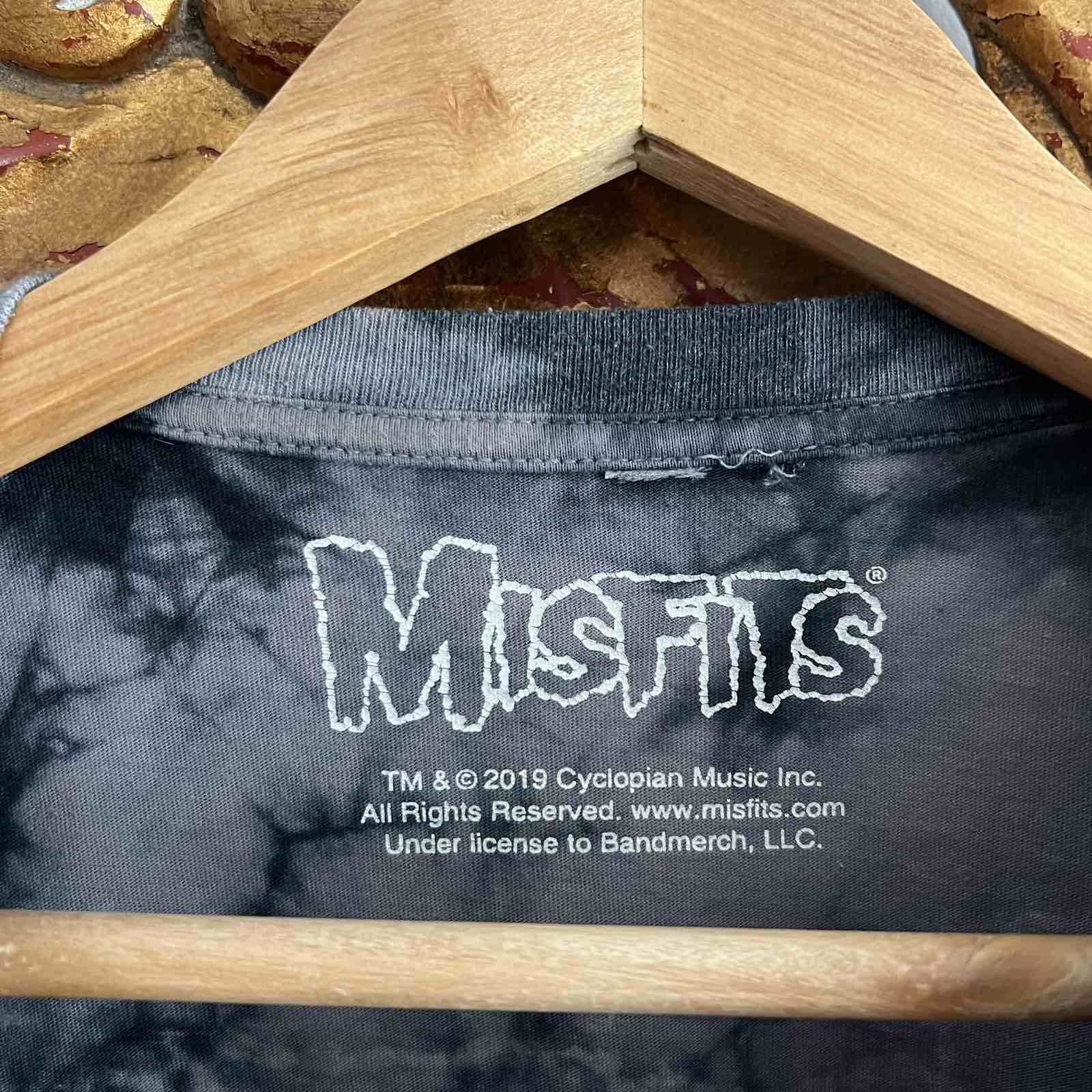 Band Tees × Misfits Misfits tshirt big logo Sz M Size US M / EU 48-50 / 2 - 4 Thumbnail