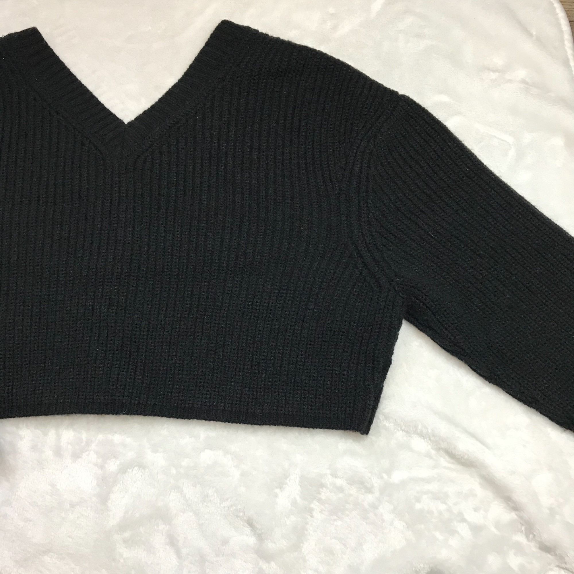 Zara Zara Black V-Neck Cropped Cardigan Sweater Women's Large Rib Size L / US 10 / IT 46 - 6 Thumbnail