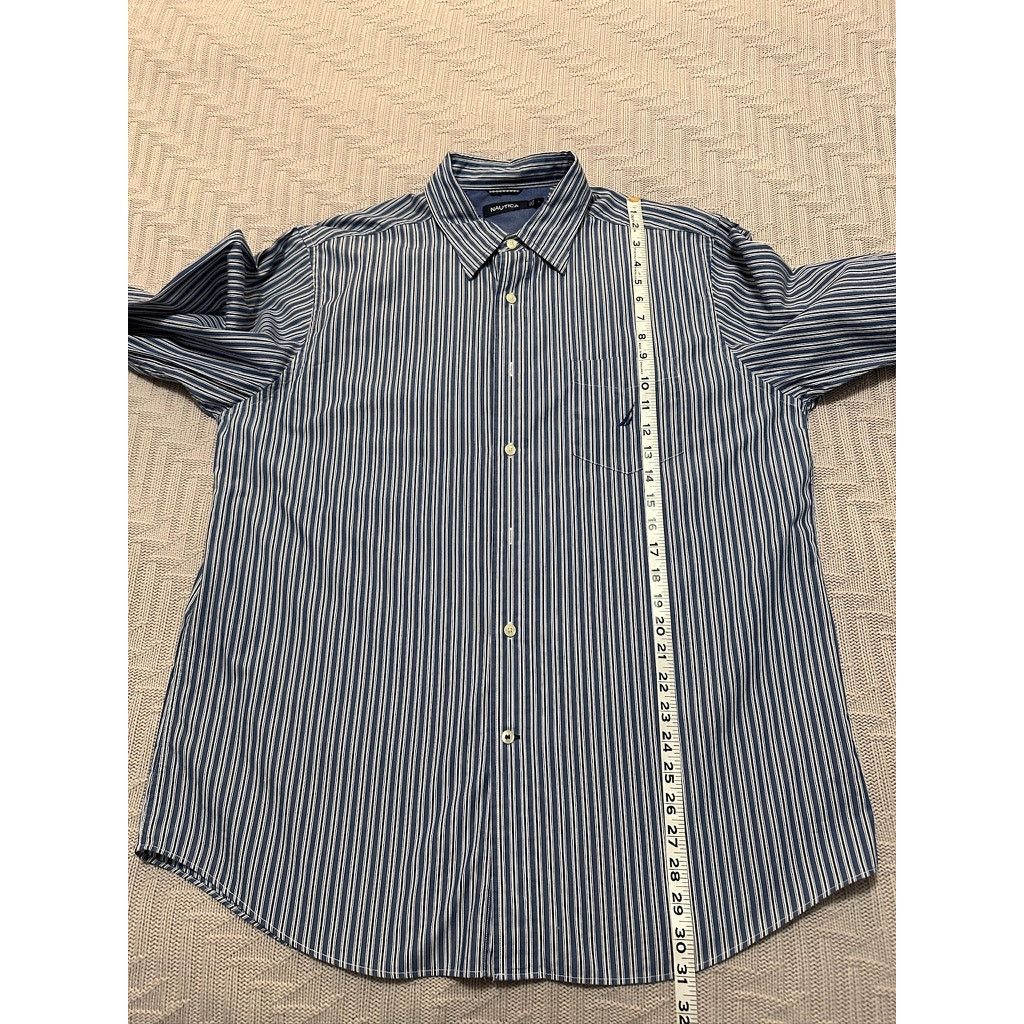 Nautica Nautica blue striped button down size L Size US L / EU 52-54 / 3 - 7 Thumbnail