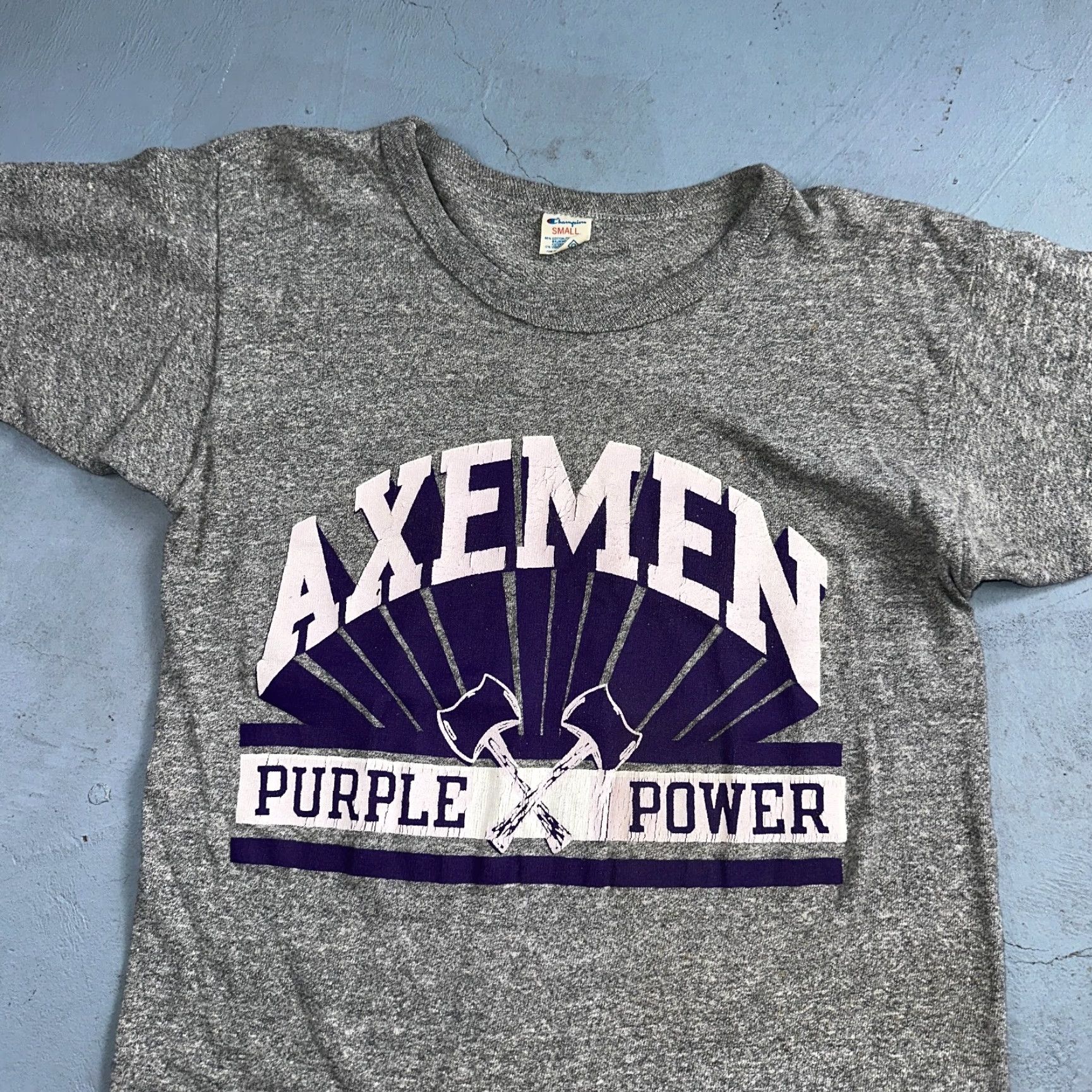 Champion VINTAGE Champion Shirt Men Gray Oregon Axemen VTG T Shirt Eugene High School 80s 1980s Rare School Logo Graphic Print Crew Neck Short Sleeve Size S Size US S / EU 44-46 / 1 - 6 Thumbnail