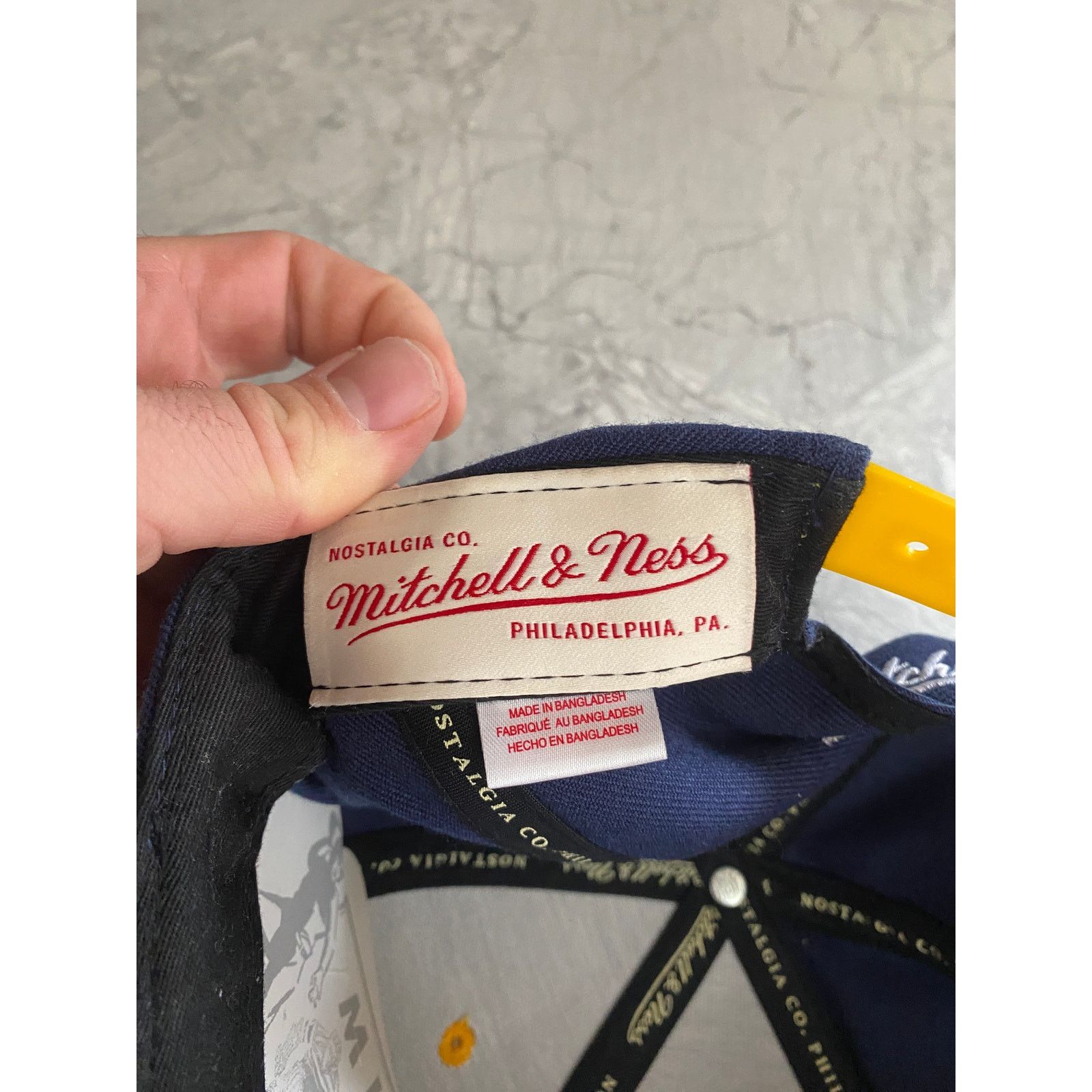 Mitchell & Ness NWOT LA Lakers Mitchell & Ness Snapback Hat Size ONE SIZE - 6 Thumbnail