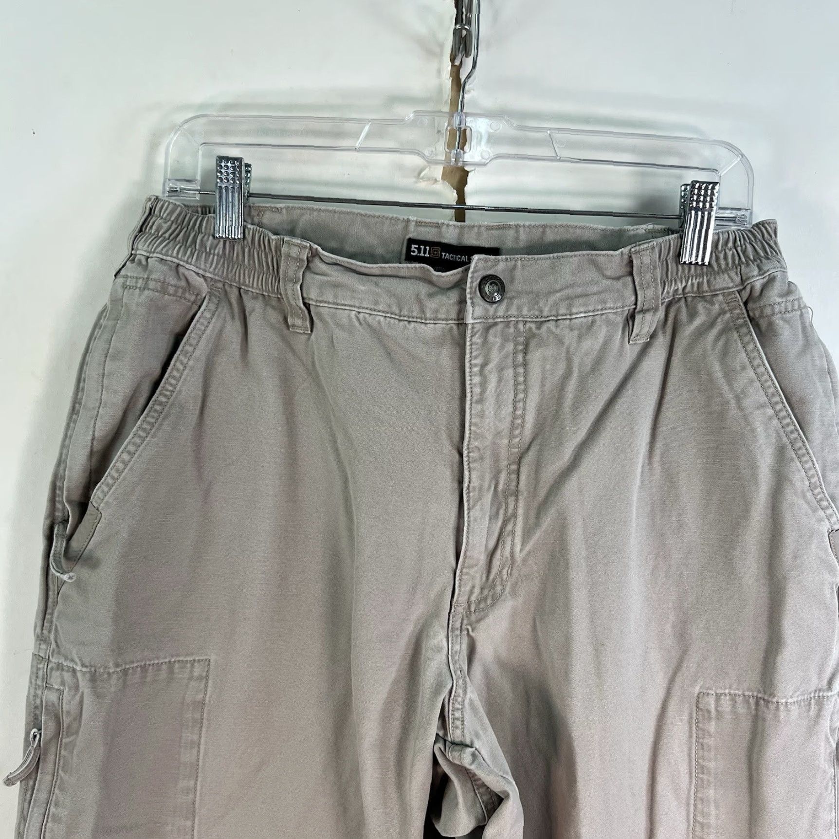 Vintage 5.11 Tactical Cargo Pants Be​ige 34x30 Men’s Zip Pockets Elastic Waist Cargo Pocket Straight 5.11 Taclite Pro Canvas Cotton Blend Size US 34 / EU 50 - 3 Thumbnail