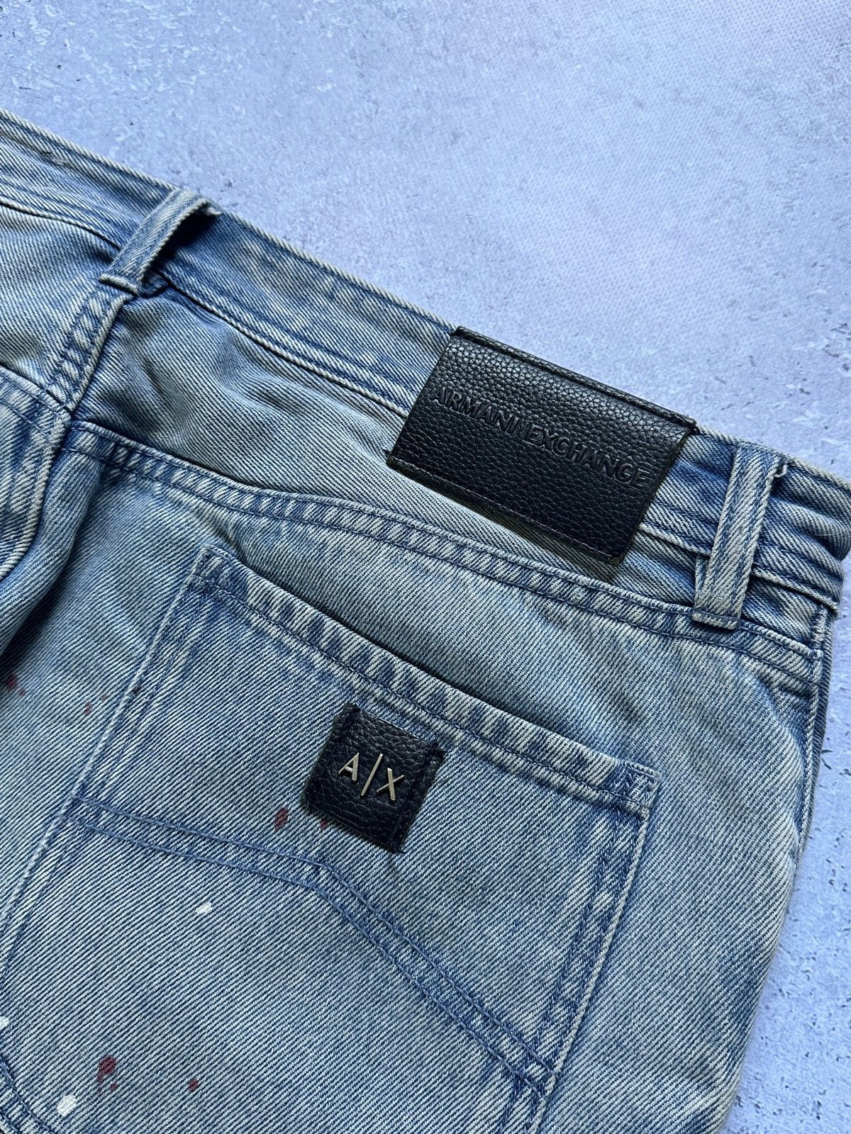 Armani Exchange × Vintage Armani Exchange Slim Fit Paint Splatter Light Wash Jeans Size US 32 / EU 48 - 8 Thumbnail