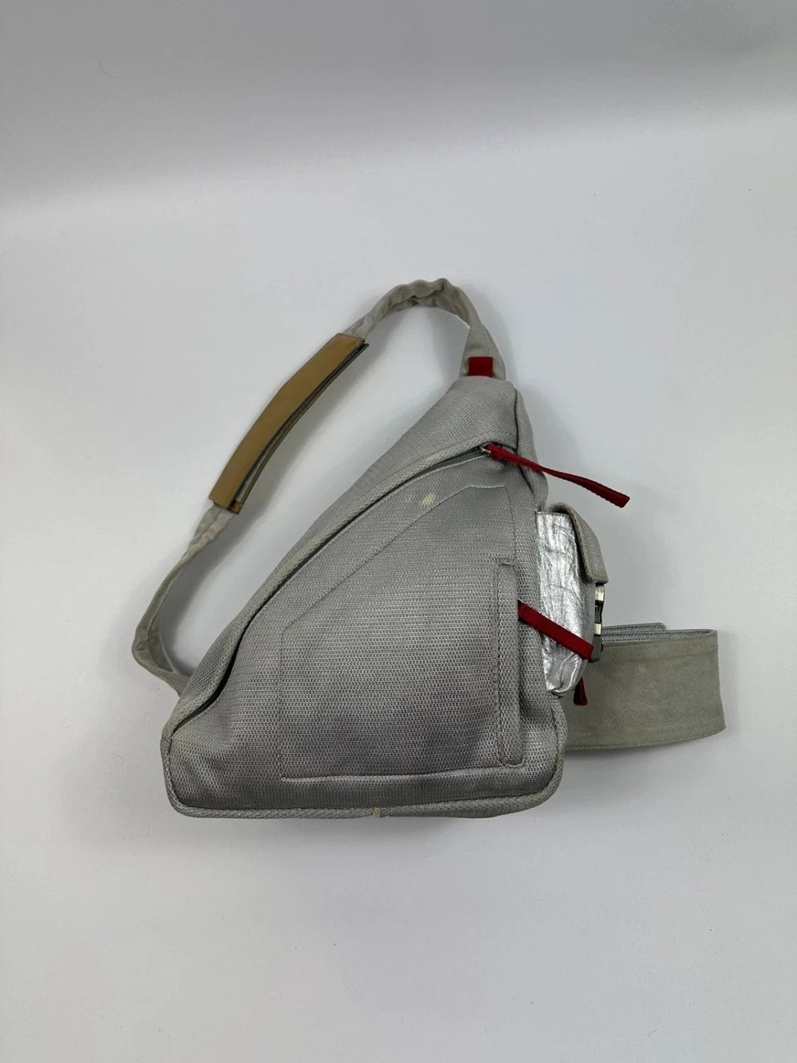 Prada Prada Sport 90’s Sling Bag crossbody grey silver mesh Size ONE SIZE - 4 Thumbnail
