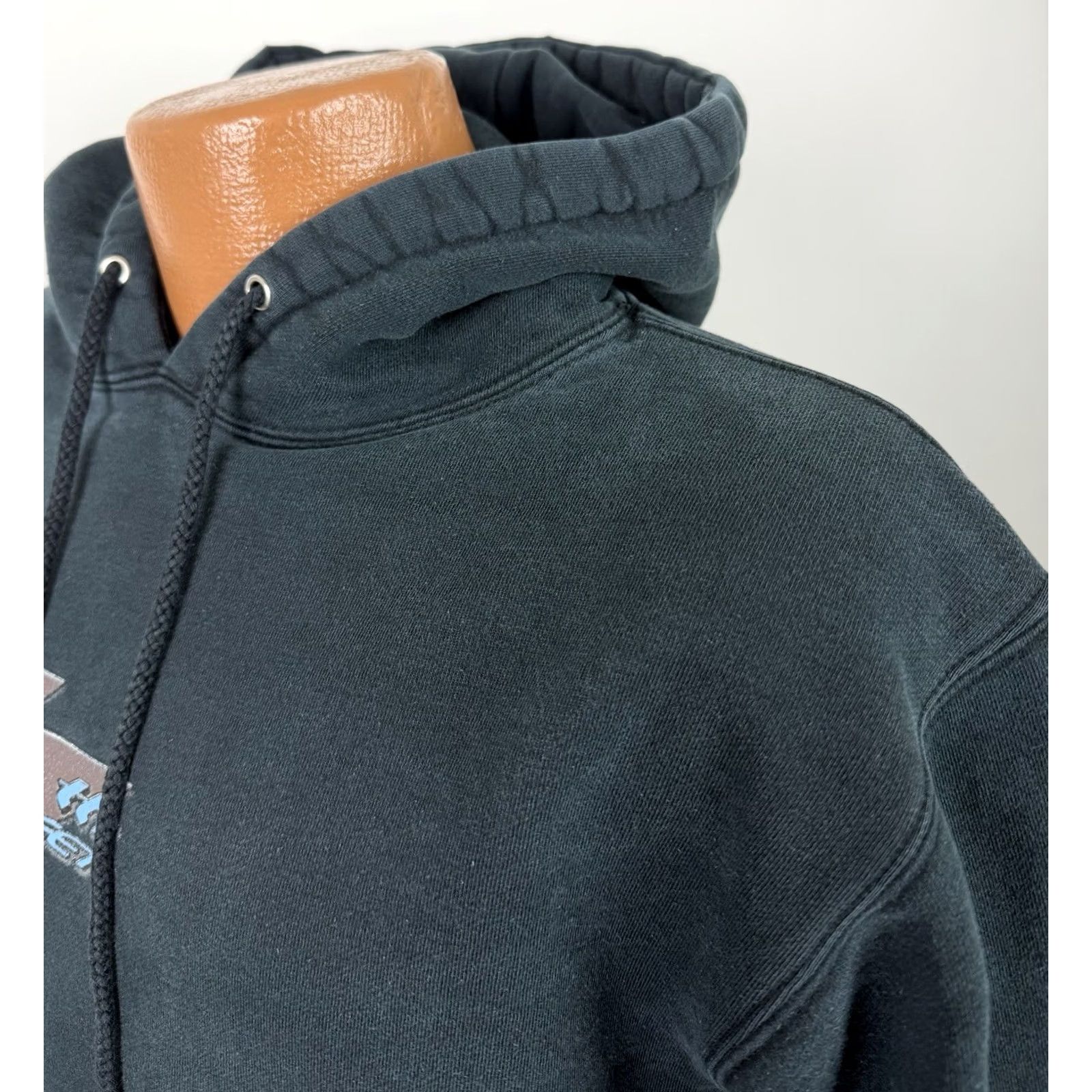 Vintage VINTAGE 17th Street Surf Shop Hoodie Mens Small Black 90s Beach Grunge Retro Skater Pullover Hoodie Mens Small Black 90s Beach Grunge Retro Skater Size US S / EU 44-46 / 1 - 7 Thumbnail