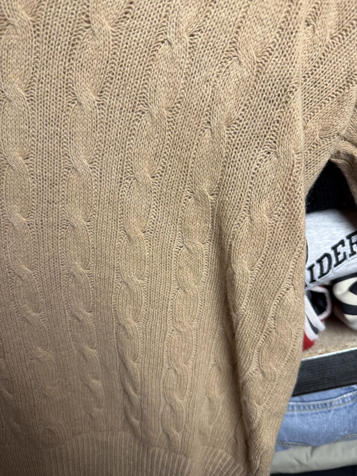 Polo Ralph Lauren Polo Ralph Lauren V Neck Cable Knit Sweater Size US L / EU 52-54 / 3 - 10 Thumbnail