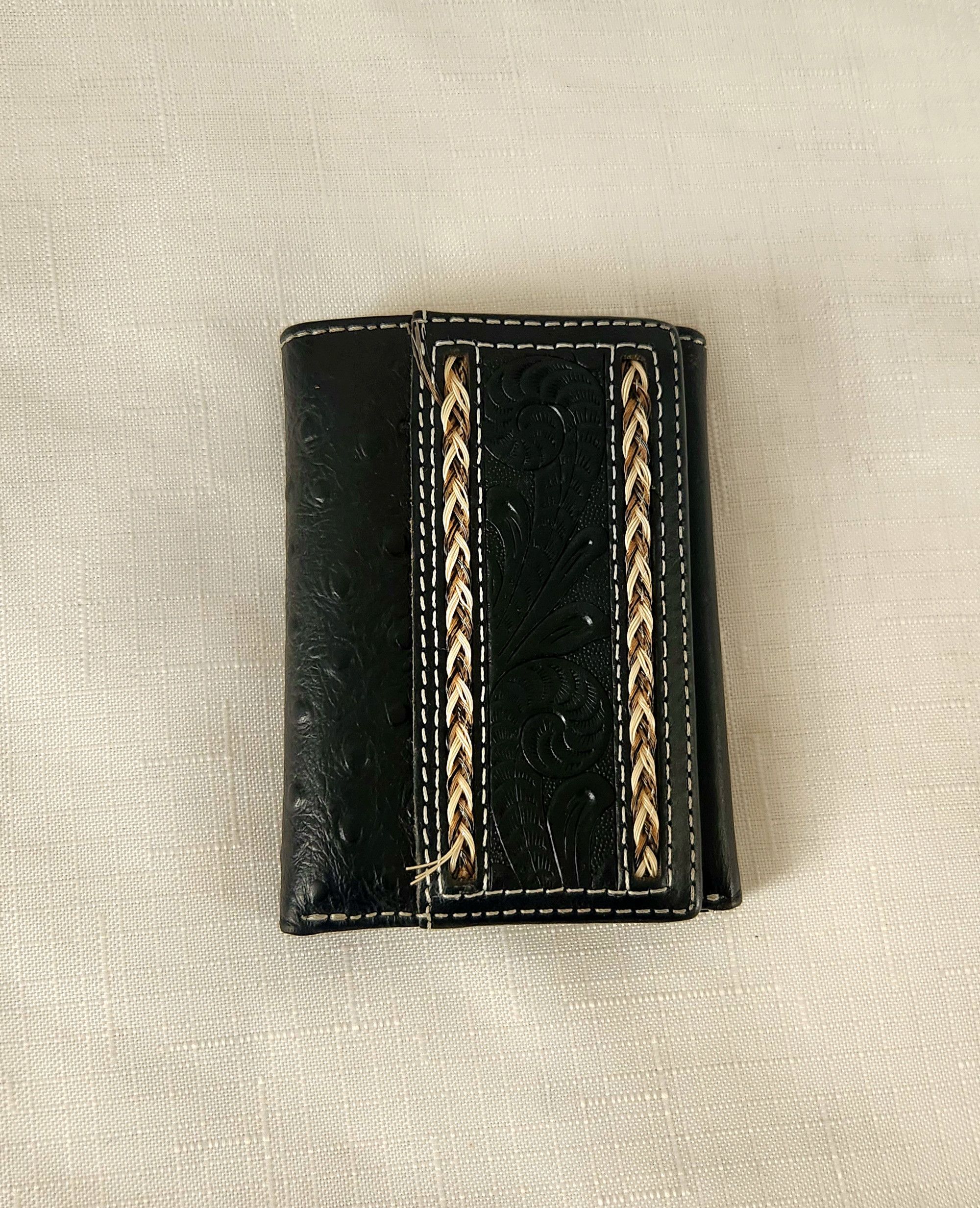 Cody James Cody James Men's stitched tri-fold leather wallet embossed Size ONE SIZE - 1 Thumbnail