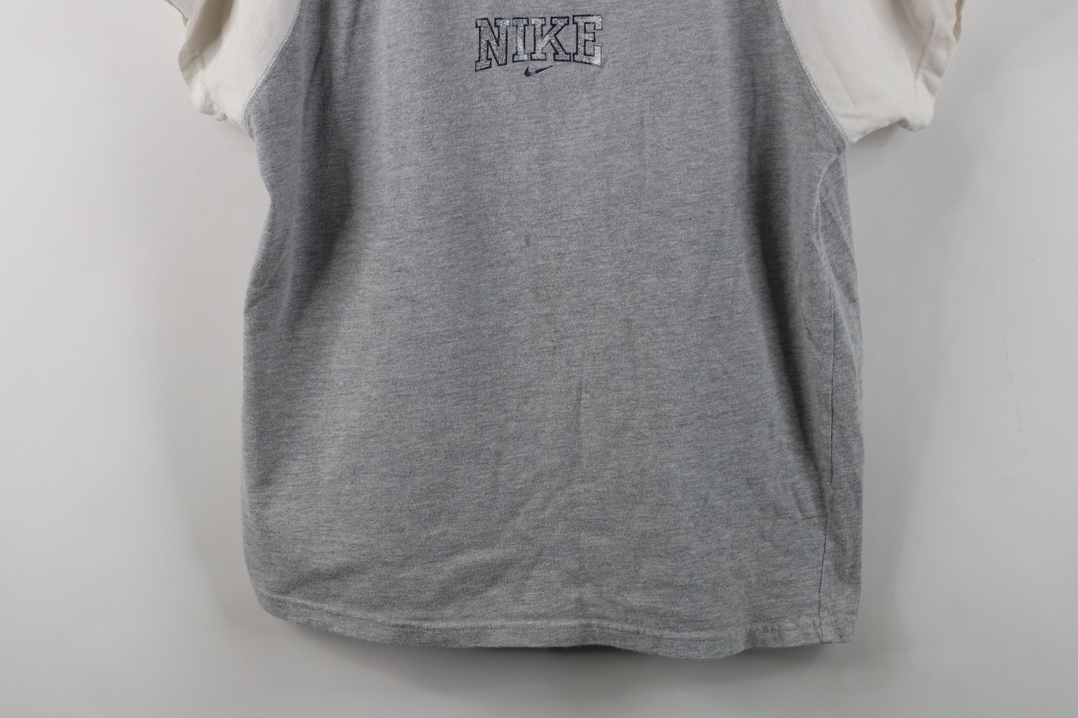Nike Vintage Y2K Nike Scott Center Swoosh Crop Raglan T-Shirt Size L / US 10 / IT 46 - 3 Thumbnail