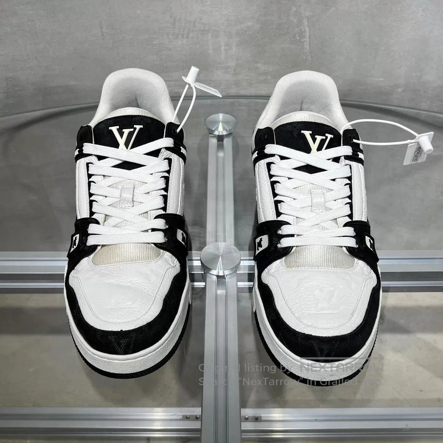 Louis Vuitton Multi-Color Low-Top Sneakers Size 8.5. Size US 8.5 / EU 41-42 - 1 Thumbnail