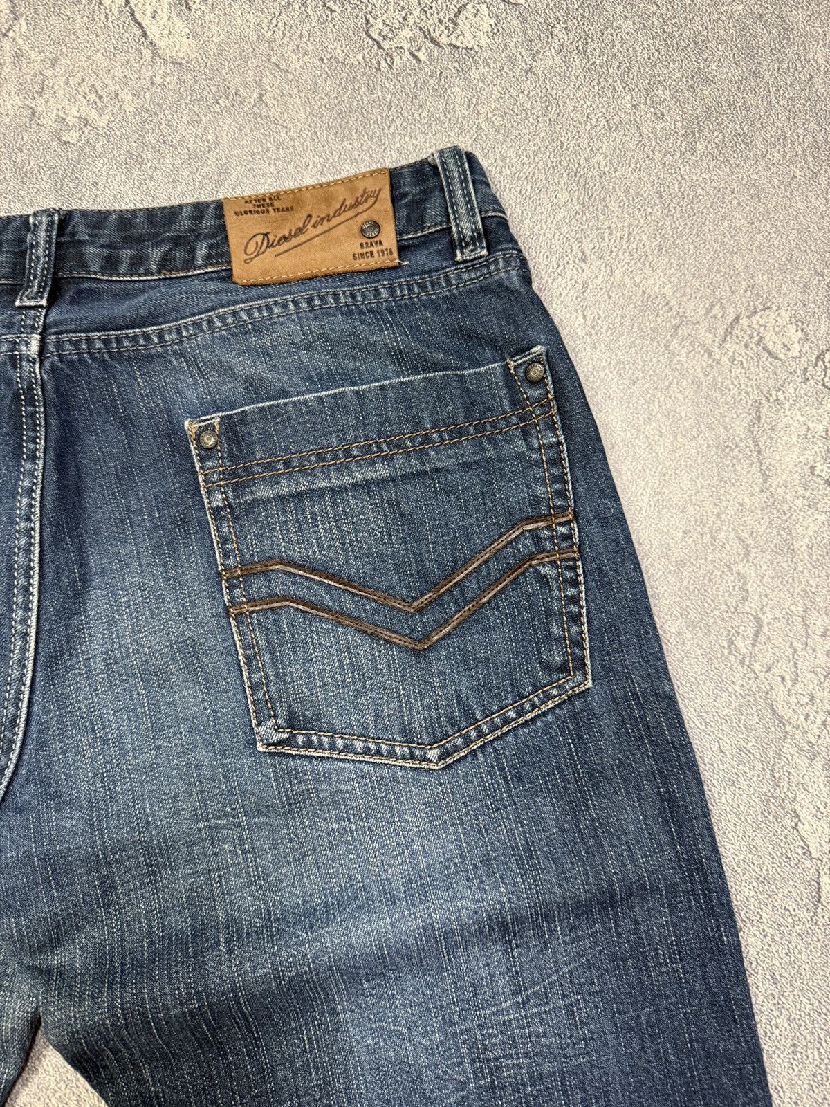 Diesel Y2K Vintage Diesel Jeans Big D Logo Distressed Baggy japan Size US 34 / EU 50 - 13 Thumbnail