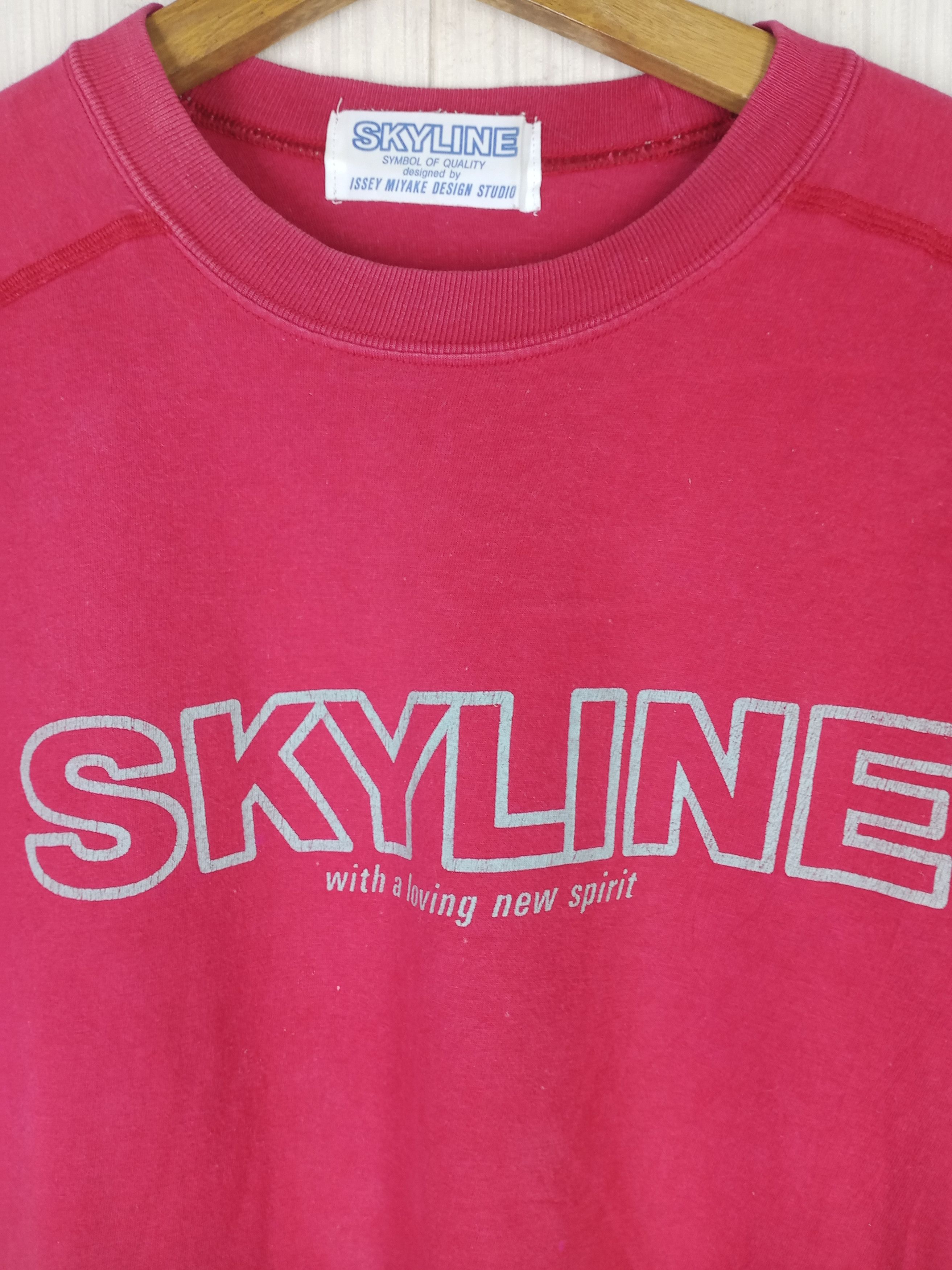 Designer × Issey Miyake Rare Vintage Issey Miyake Issey Skyline Tshirt Size US M / EU 48-50 / 2 - 3 Thumbnail