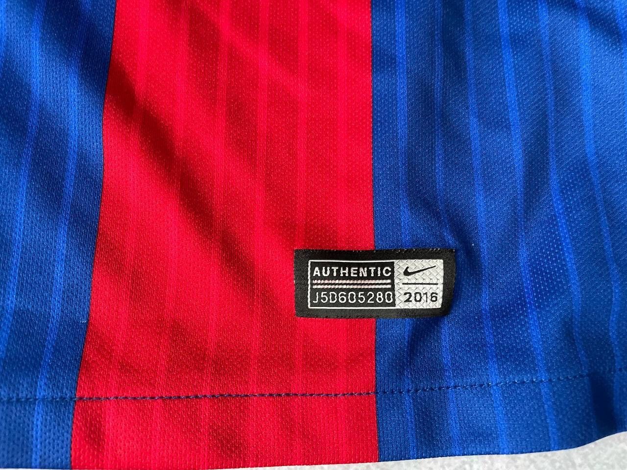 Nike Vintage Nike F.C Barcelona Soccer Jersey T-shirt Y2K Rare Size US S / EU 44-46 / 1 - 3 Thumbnail