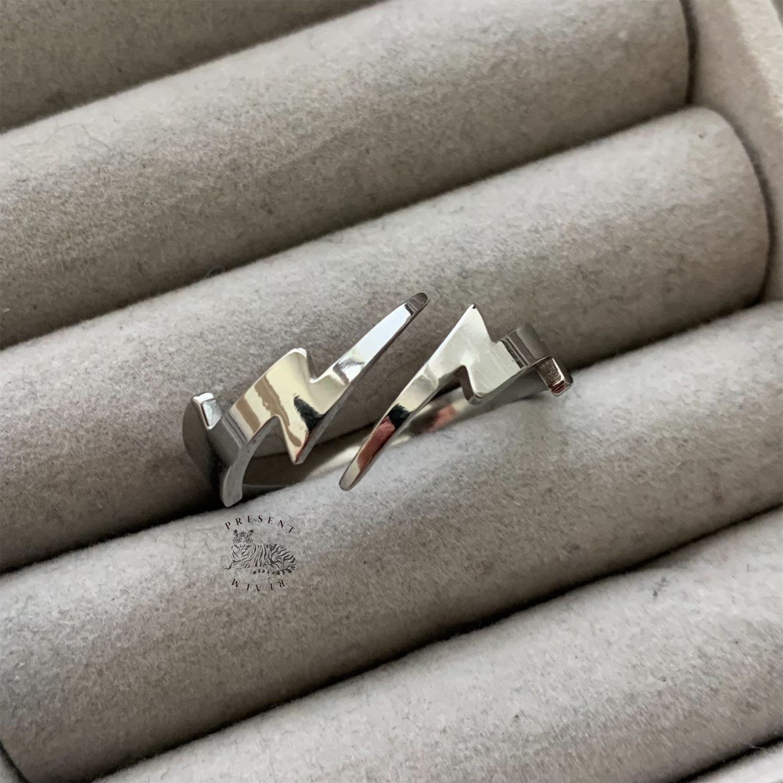 Japanese Brand × Vintage Lightning Adjustable Ring Size ONE SIZE - 3 Thumbnail
