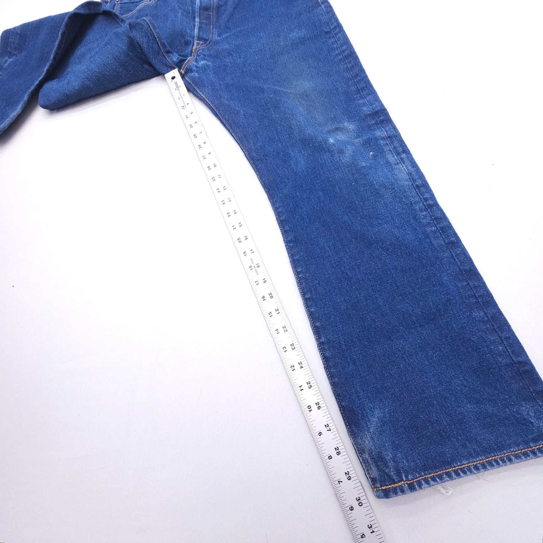 Levi's VINTAGE Levi's 501 Jeans Men 38 x 30 Dark Wash Denim Button Fly Regular Fit Blue 501 Series Classic American Mens Size US 38 / EU 54 - 7 Thumbnail