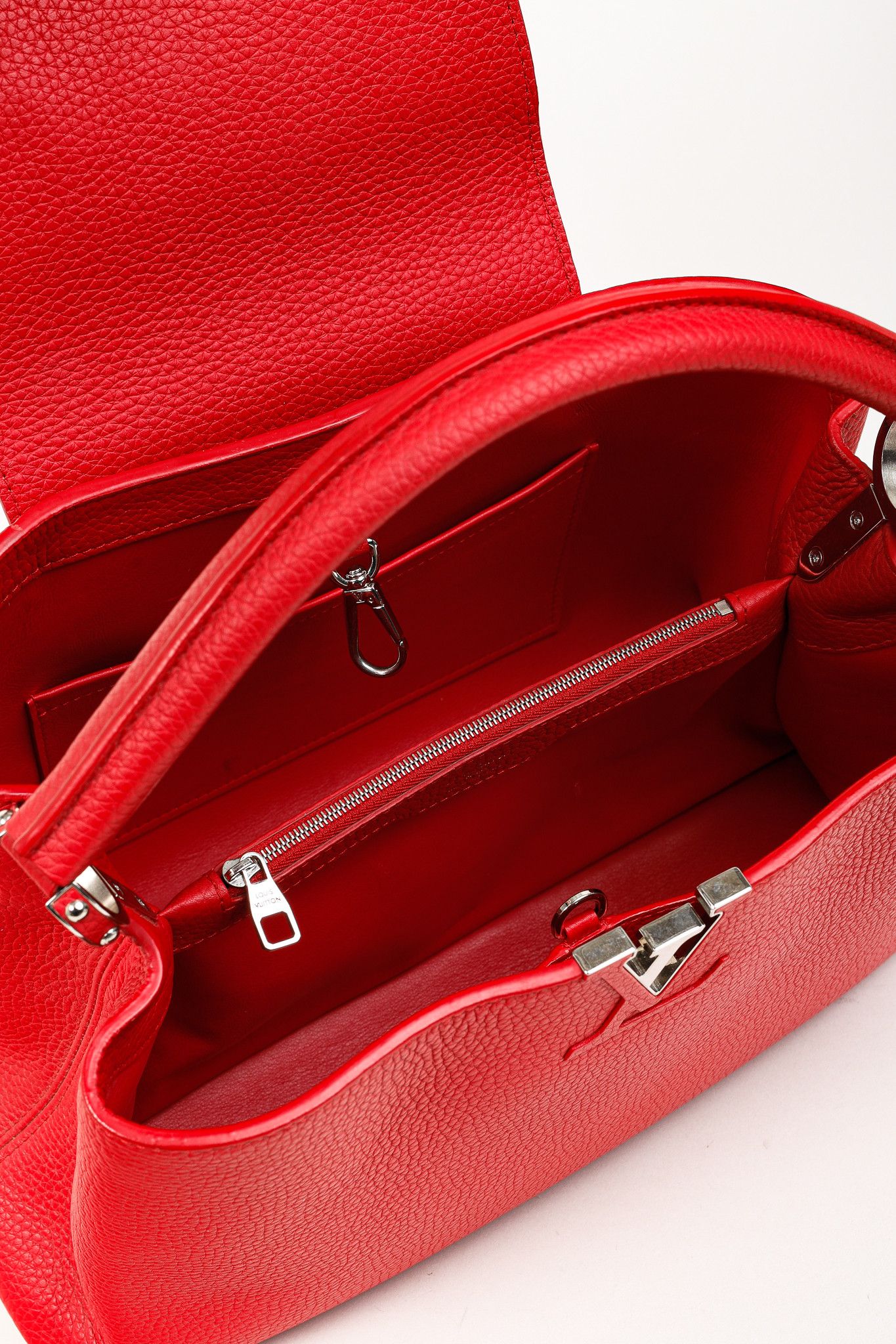 Louis Vuitton Louis Vuitton Capucines MM Rubis Taurillon Leather Satchel Size ONE SIZE - 3 Thumbnail