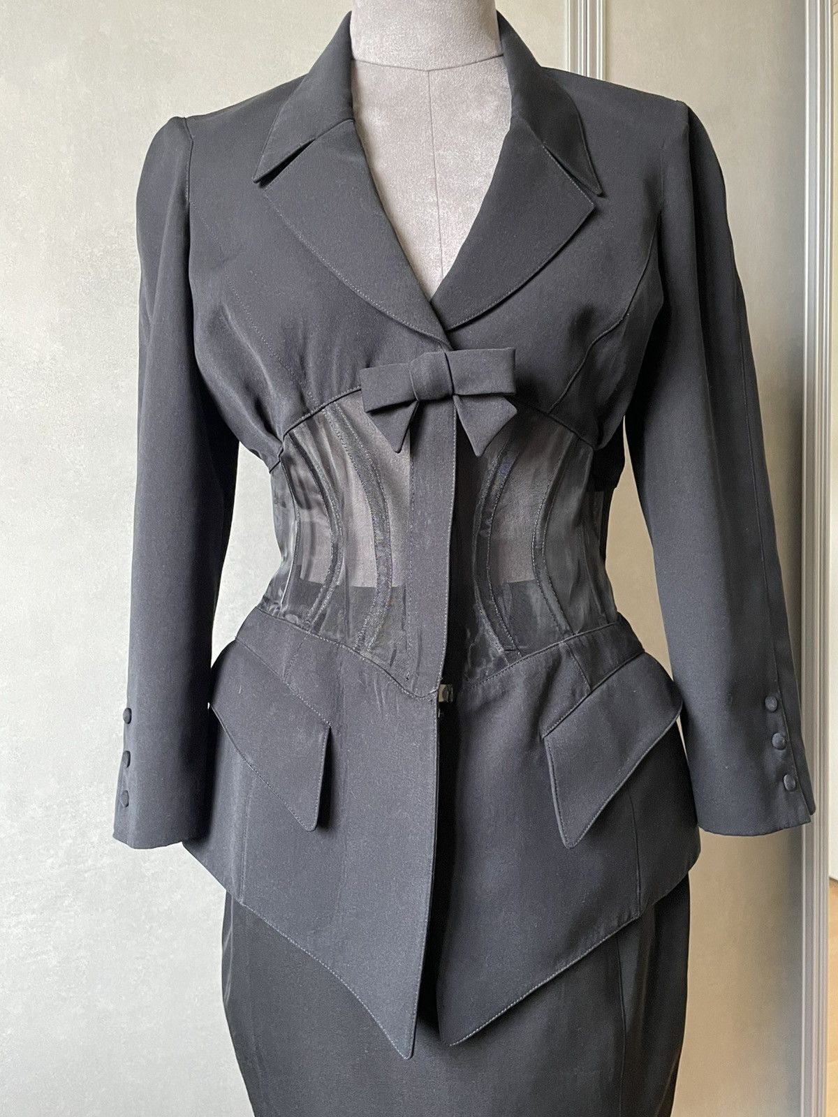 Thierry Mugler THIERRY MUGLER Jacket and skirt set Size S / US 4 / IT 40 - 1 Thumbnail