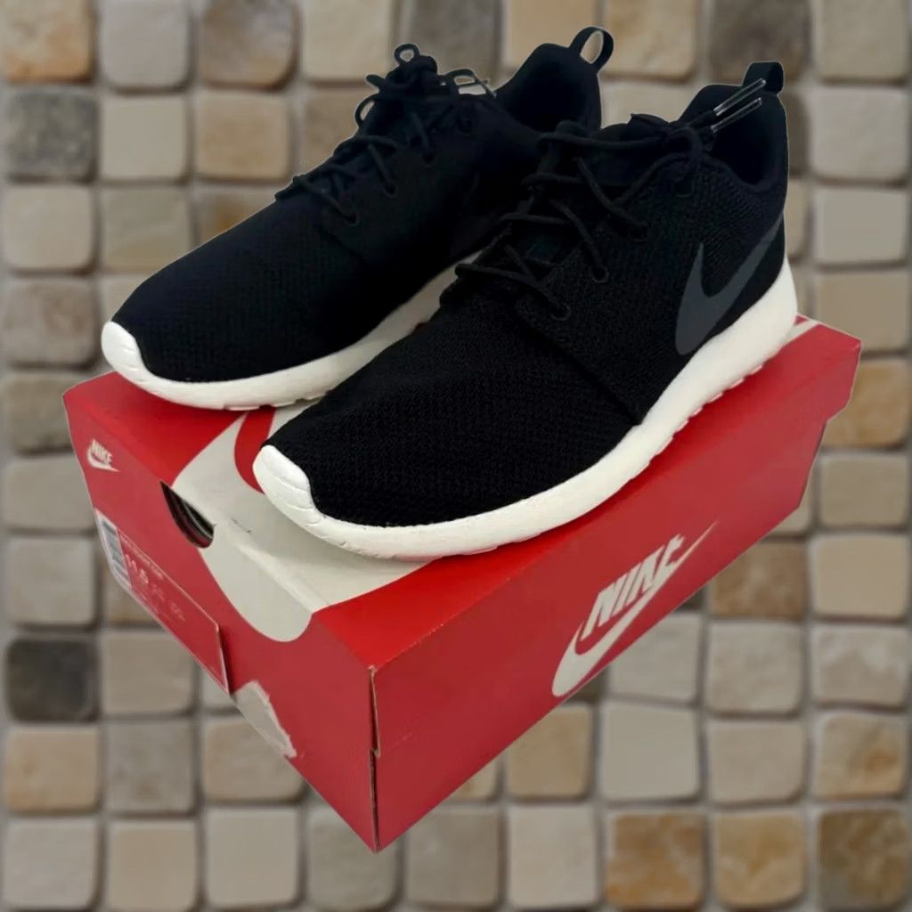 Nike Nike Roshe Run One Black Sail Sneakers 11.5 Men 2015 Size US 12 / EU 45 - 1 Thumbnail