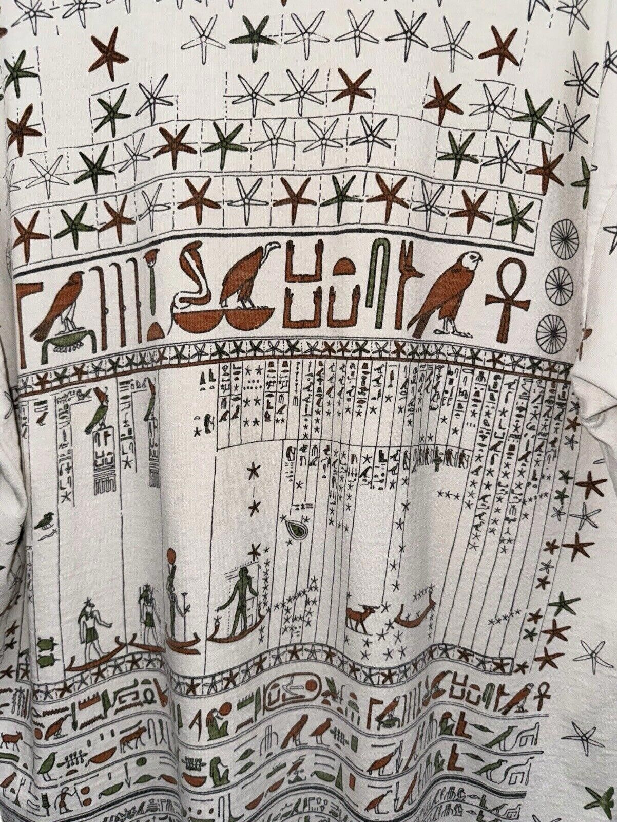 Designer Vintage Metropolitan Museum Of Art 1999 AOP Art Shirt Sz XL Size US XL / EU 56 / 4 - 7 Thumbnail