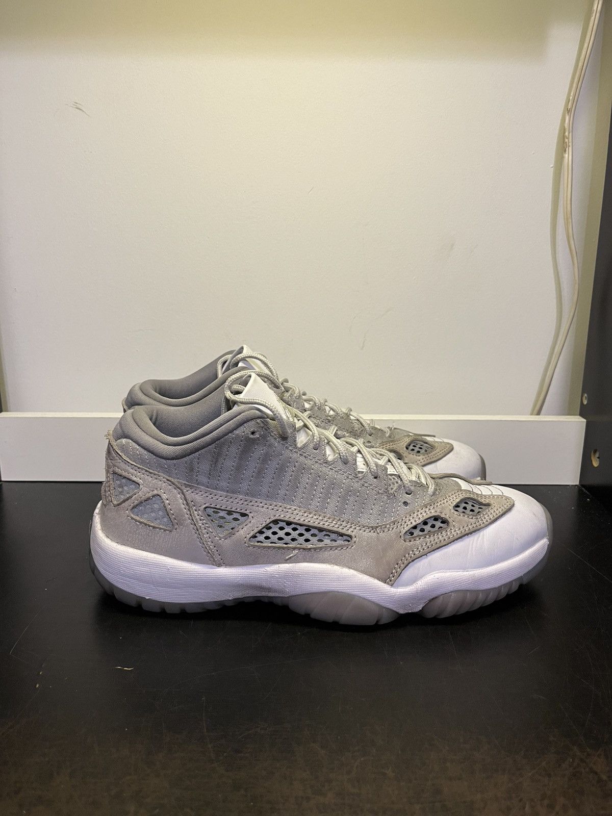 Jordan 11 Retro Low IE Light Orewood Brown 9 919712-102