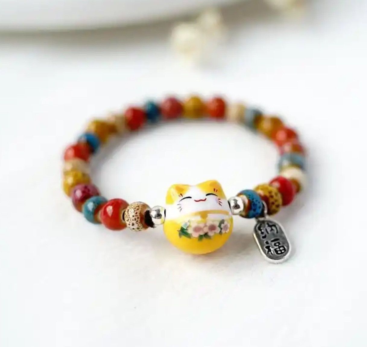 Jewelry Cute Lucky Cat Beaded Bracelet Size ONE SIZE - 1 Thumbnail