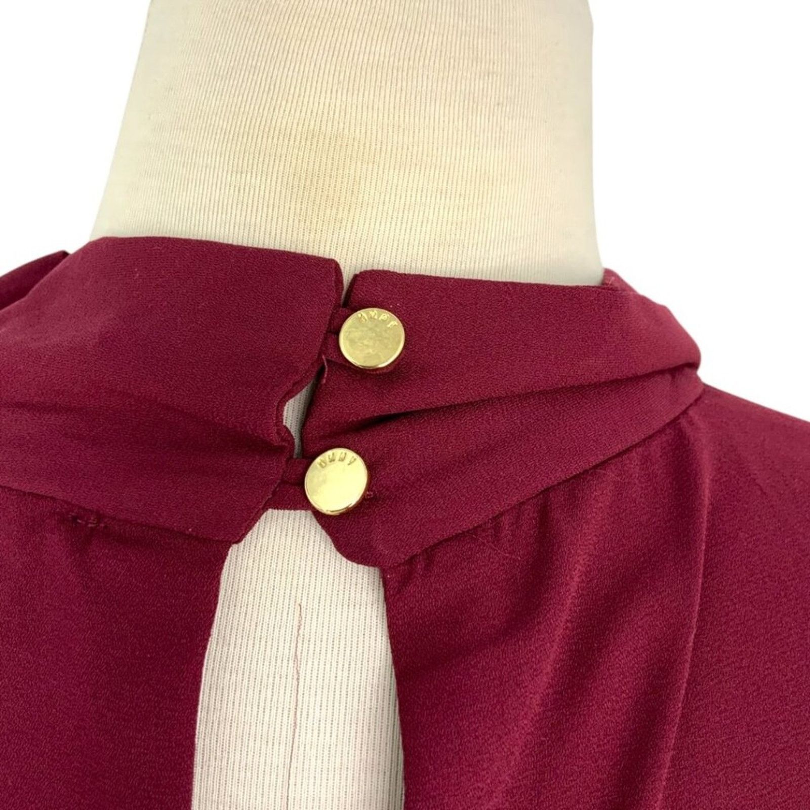 DKNY DKNY Sleeveless Tie Collar Blouse Cranberry Size Small NWOT Size S / US 4 / IT 40 - 7 Thumbnail