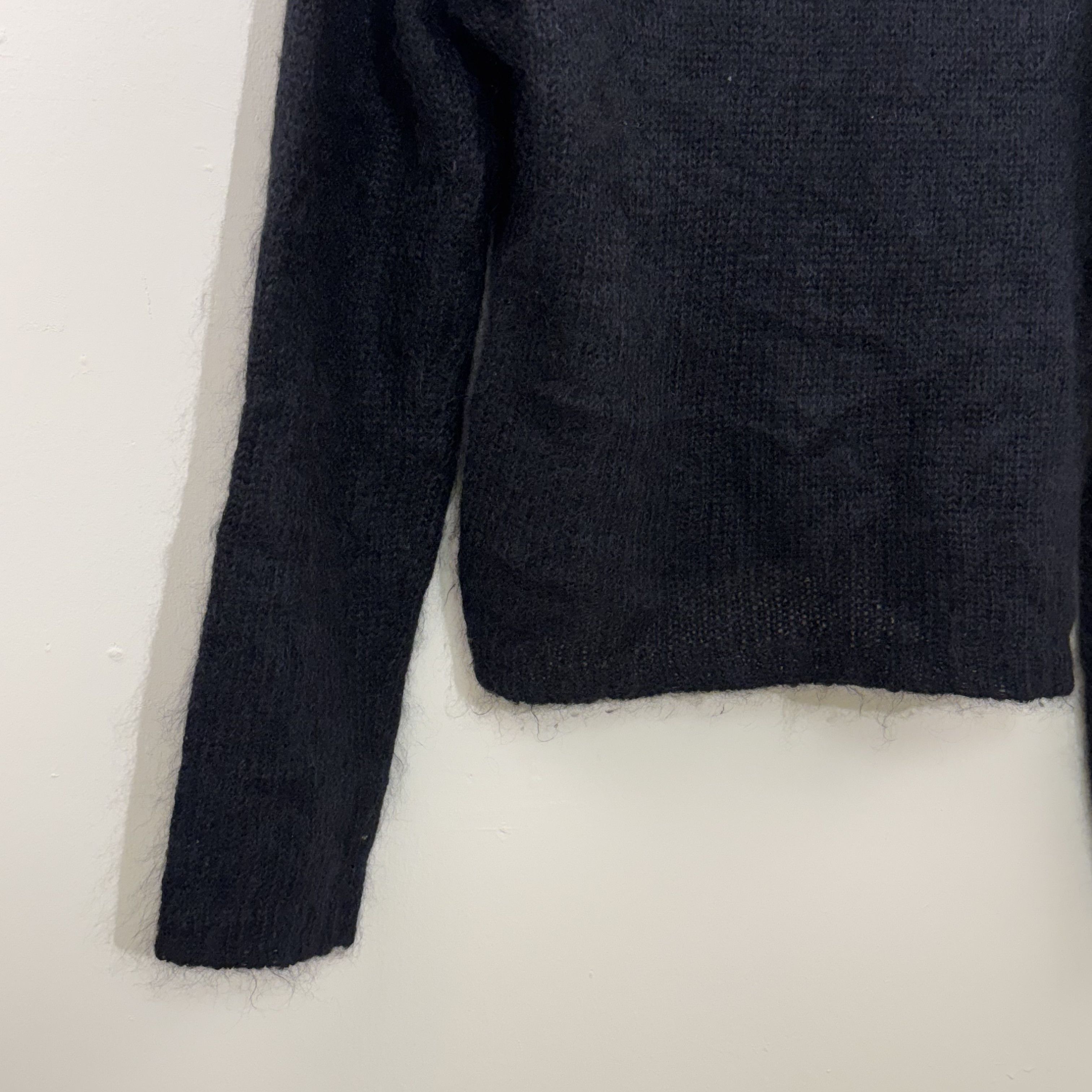 Gucci Gucci Mohair V-Neck Sweater Size US L / EU 52-54 / 3 - 11 Thumbnail