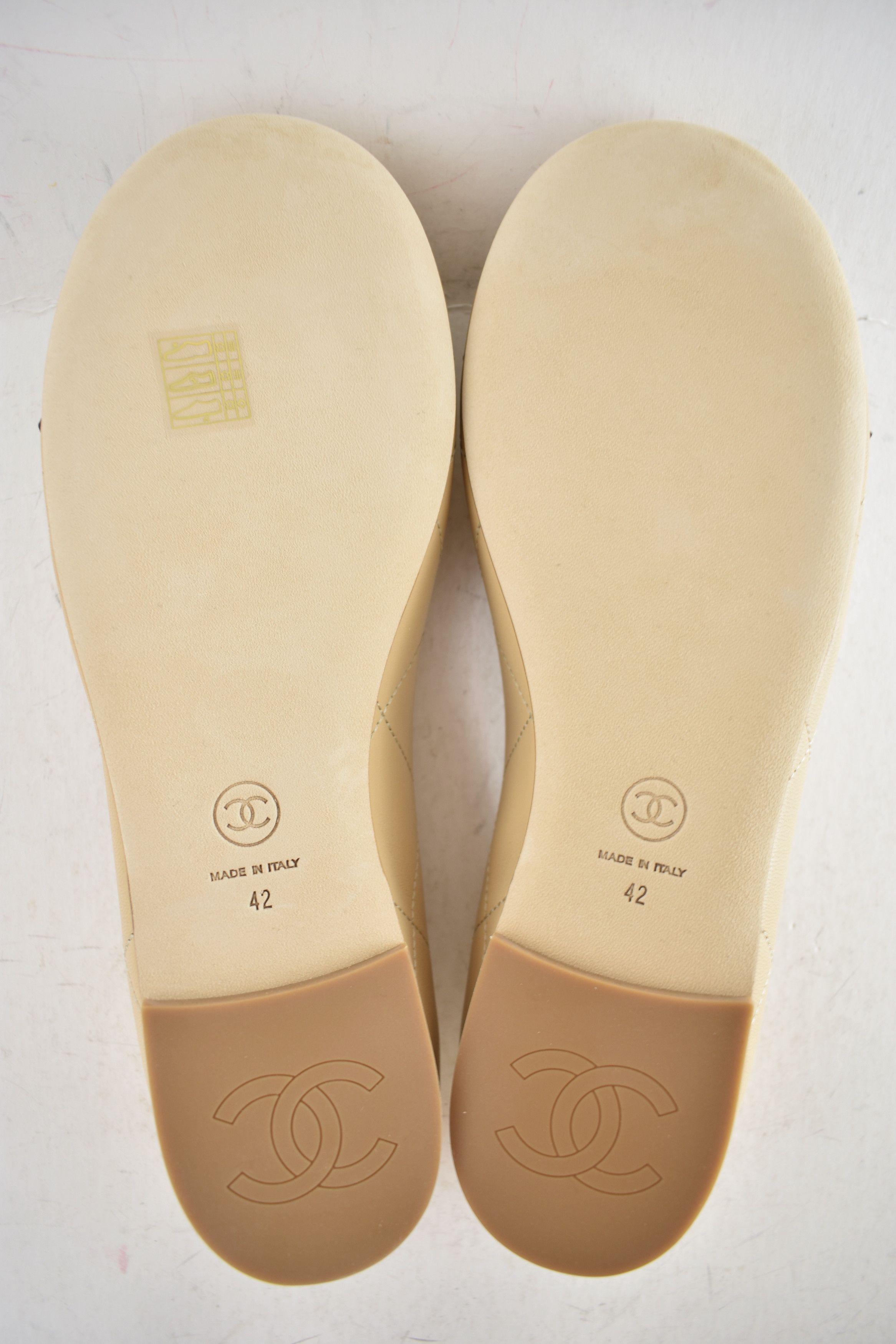 Chanel 26M Coco Beach Cambon Black CC Logo Ballet Ballerina Flat 42 Size US 12 / IT 42 - 23 Thumbnail