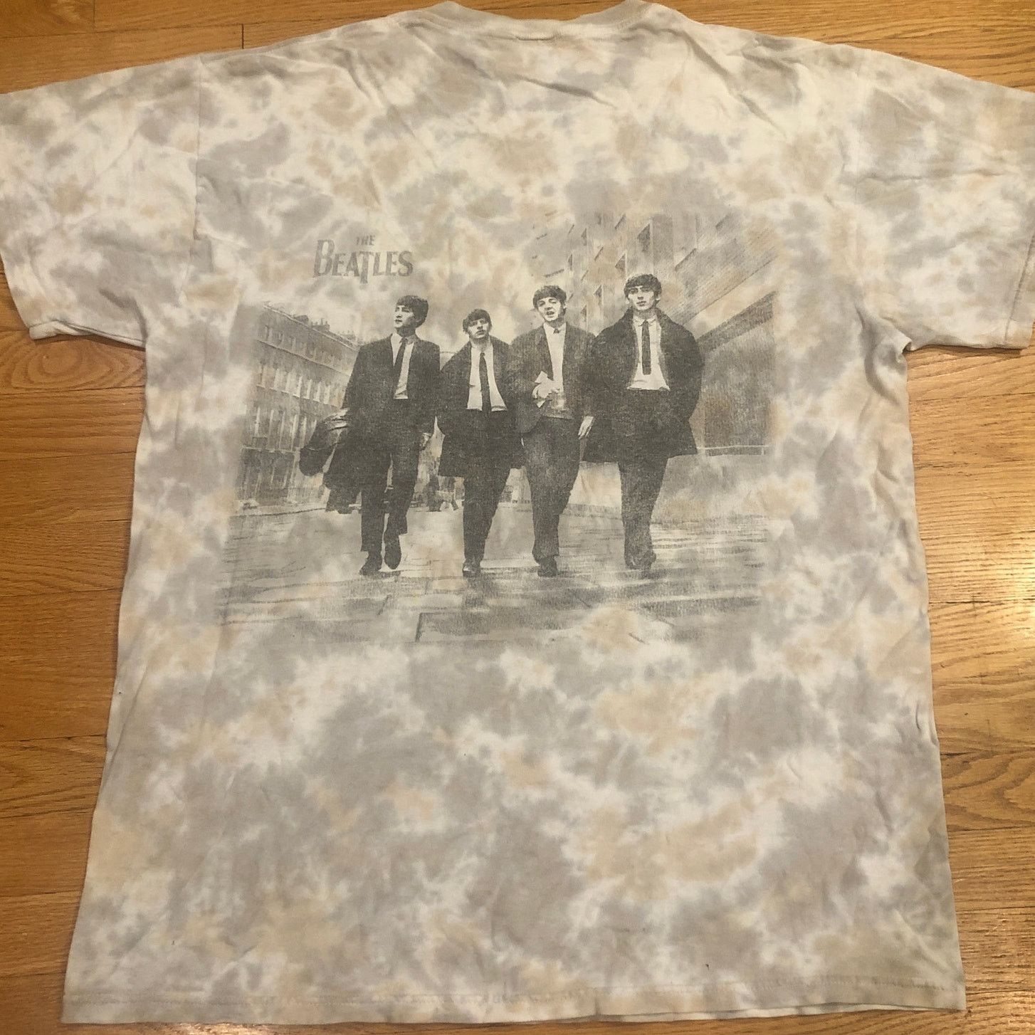Delta Vintage 1997 The Beatles England Tie Dye Band Shirt Sz Large Size US L / EU 52-54 / 3 - 18 Thumbnail