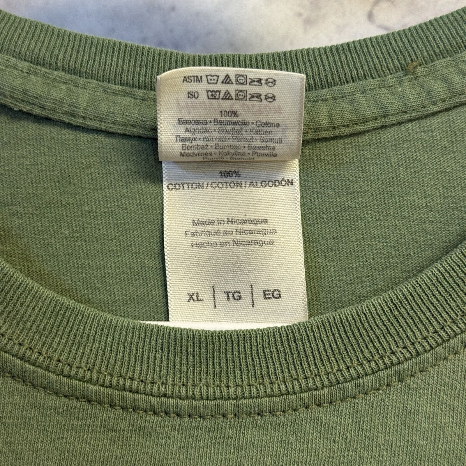 Vintage Vintage Y2K Funny Guns Wife T Shirt Mens XL Green Size US XL / EU 56 / 4 - 9 Thumbnail