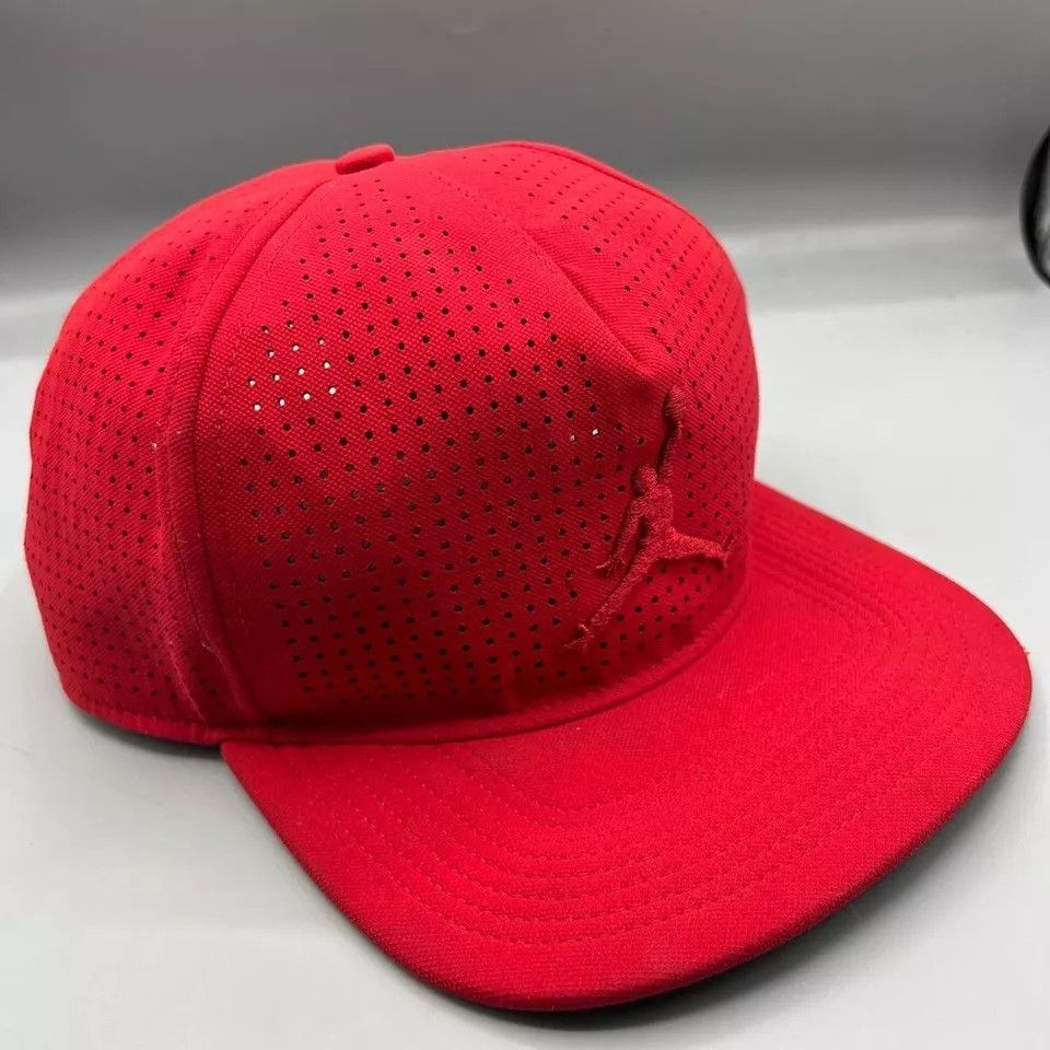 Jordan Brand Air Jordan Hat Men Perforated Embroidered Logo Snap Back Size ONE SIZE - 3 Thumbnail