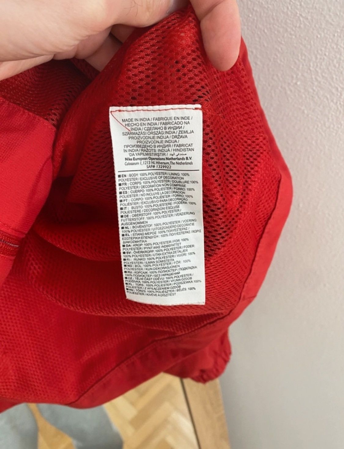 Nike × Vintage Nylon vintage red light Nike wind jacket Size US XL / EU 56 / 4 - 6 Thumbnail