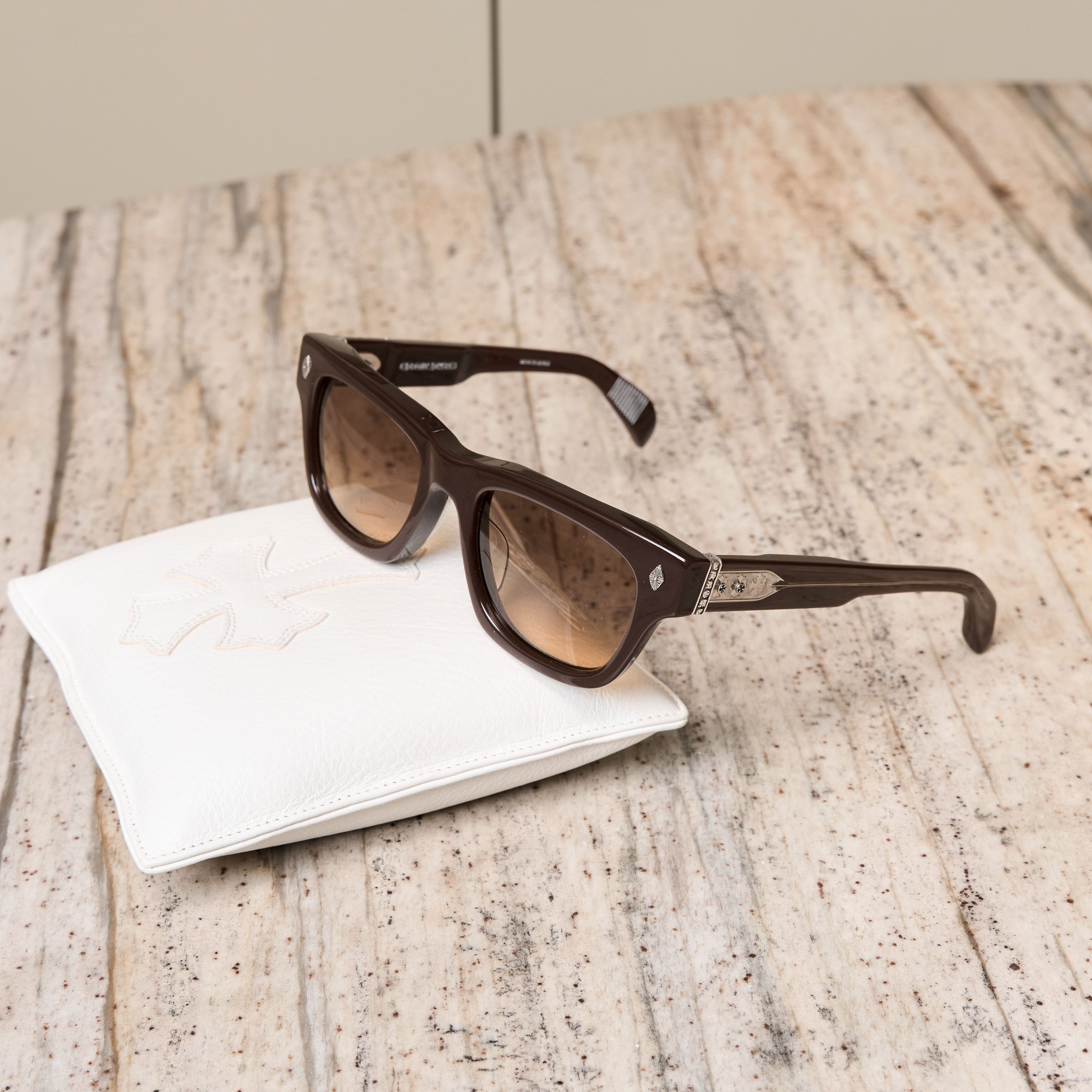 £~Dagulas~£ 　Chrome Hearts Chrome Hearts CHROME HEARTS Vagillionaire II CLASSIC BROWN