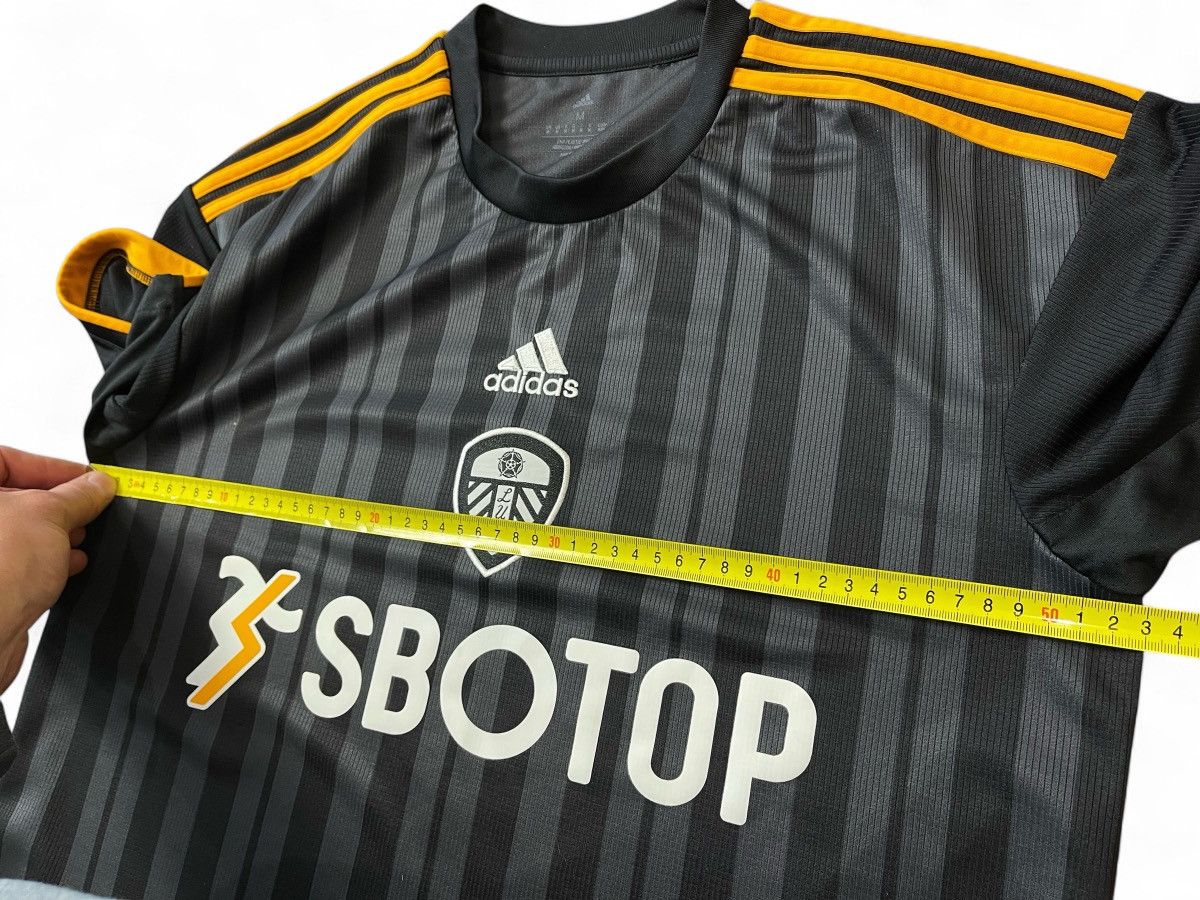 Adidas Leeds United 2022-2023 Football Shirt Jersey Third adidas Size US M / EU 48-50 / 2 - 9 Thumbnail