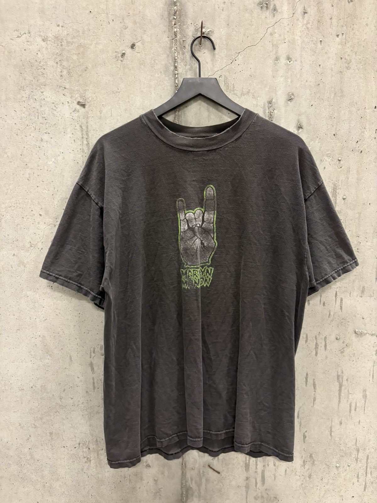 Band Tees Vintage Marilyn Manson Hate Love Shirt Faded Distress Grunge Size US XL / EU 56 / 4 - 2 Thumbnail