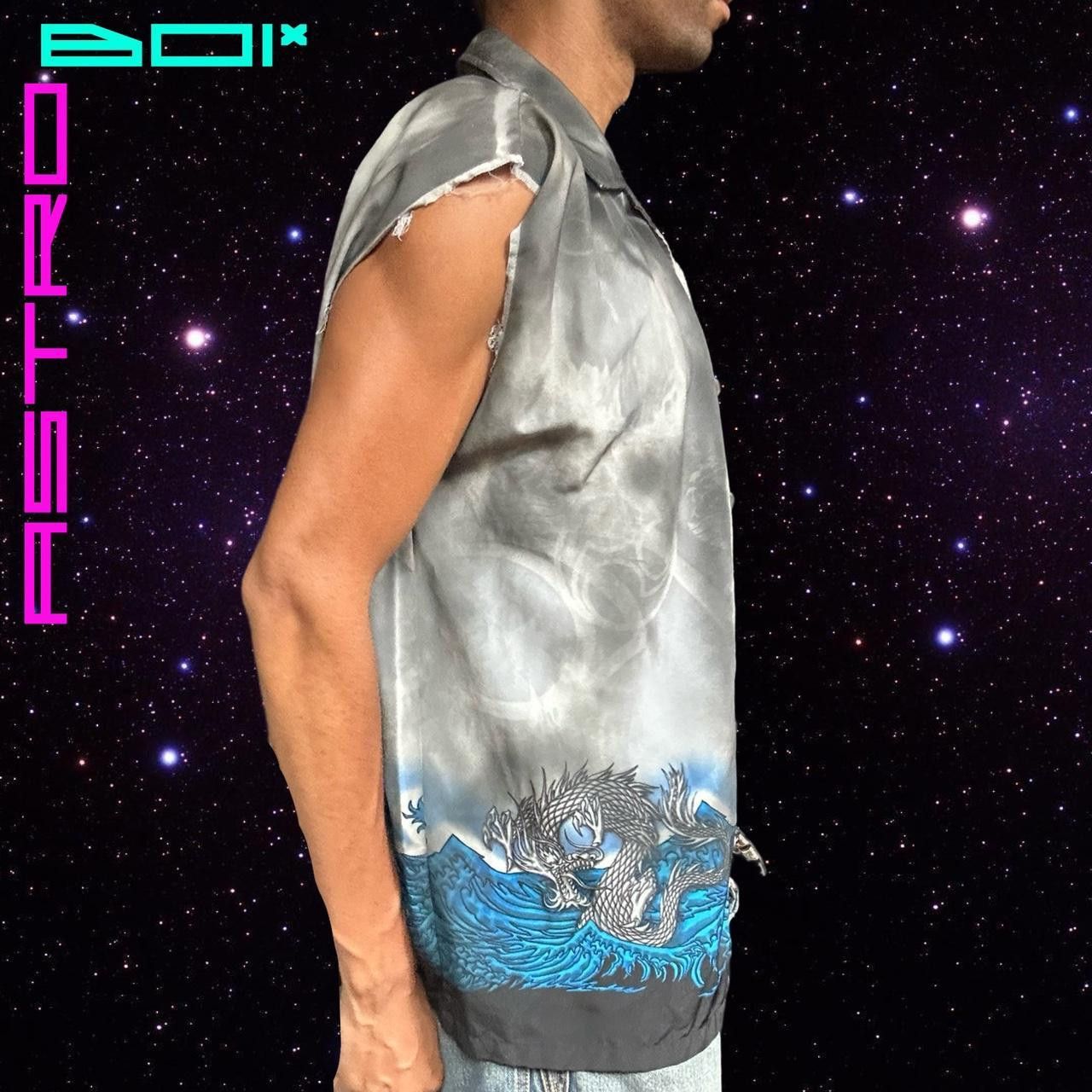 Other × Vintage ASTROBOI* Y2k GRAY DRAGON SLEEVELESS BUTTON UP TOP _ XL Size US XL / EU 56 / 4 - 3 Thumbnail
