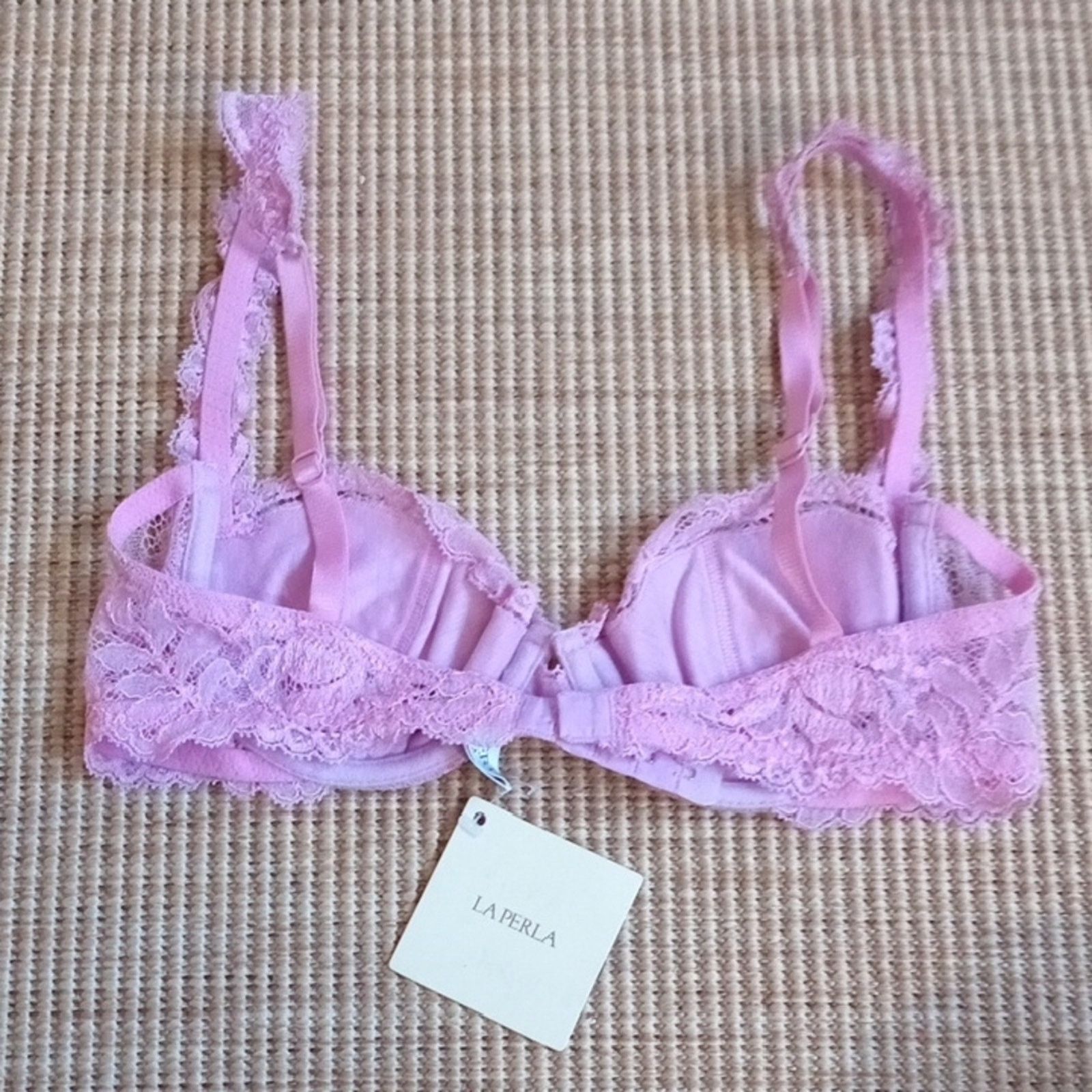 La Perla La Perla Delicate Lace Bra in Soft Pink 34B Size ONE SIZE - 4 Thumbnail