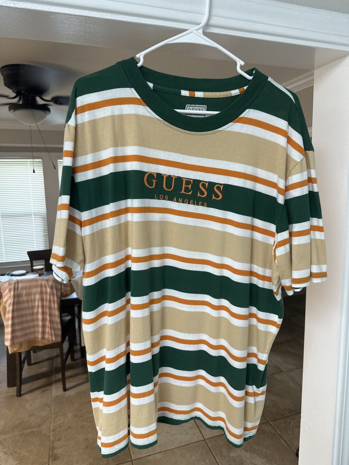 Guess Guess LA Tee Size US L / EU 52-54 / 3 - 1 Thumbnail