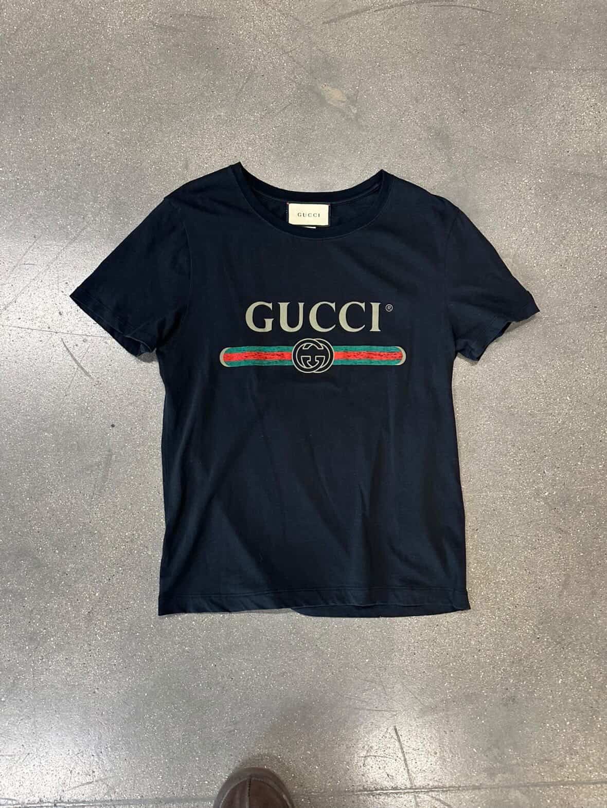 Gucci Gucci Logo Washed Print T-Shirt Black Size US XS / EU 42 / 0 - 1 Thumbnail