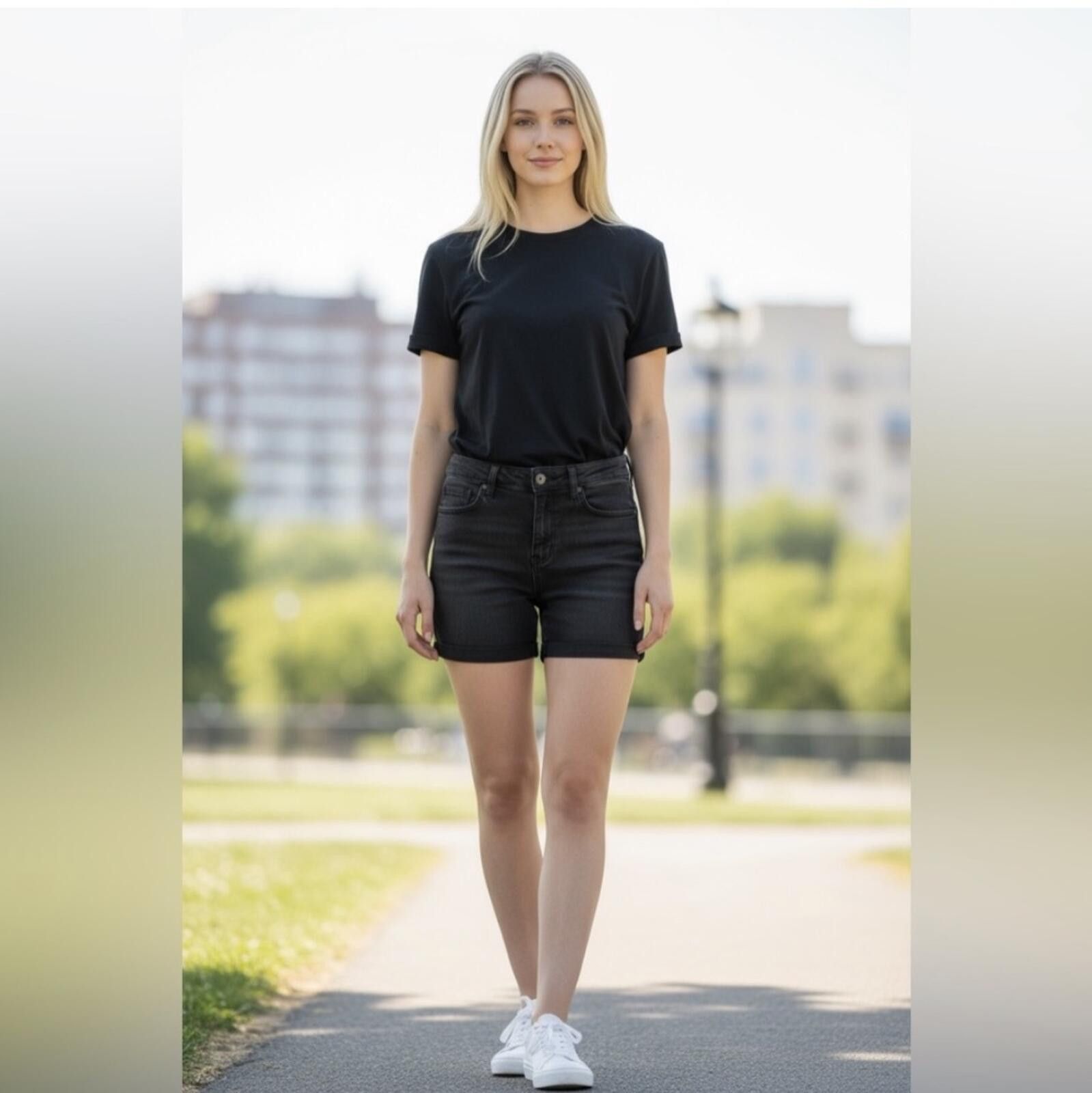 Topshop Topshop Jamie denim shorts Size 25" / US 0 / IT 36 - 2 Thumbnail