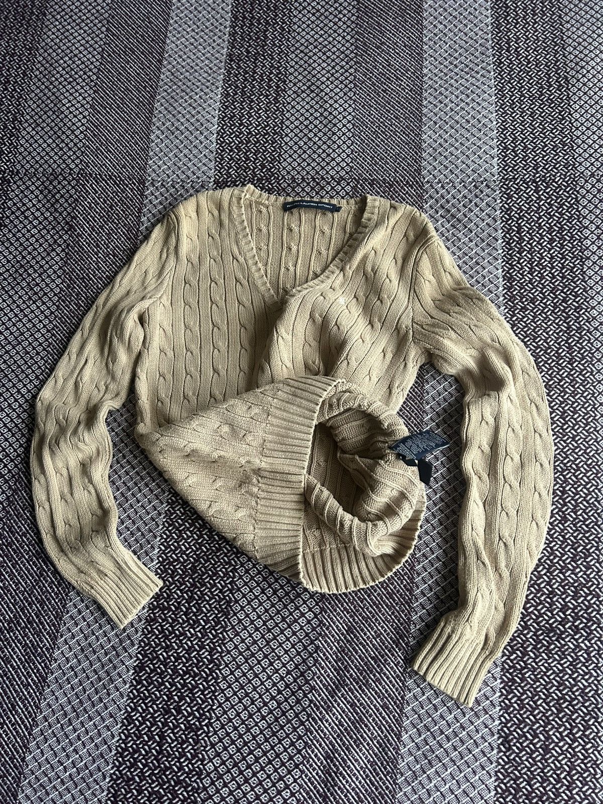 Polo Ralph Lauren Polo Ralph Lauren Sport Knitted V-Neck Sweater Solid Size M Size M / US 6-8 / IT 42-44 - 10 Thumbnail