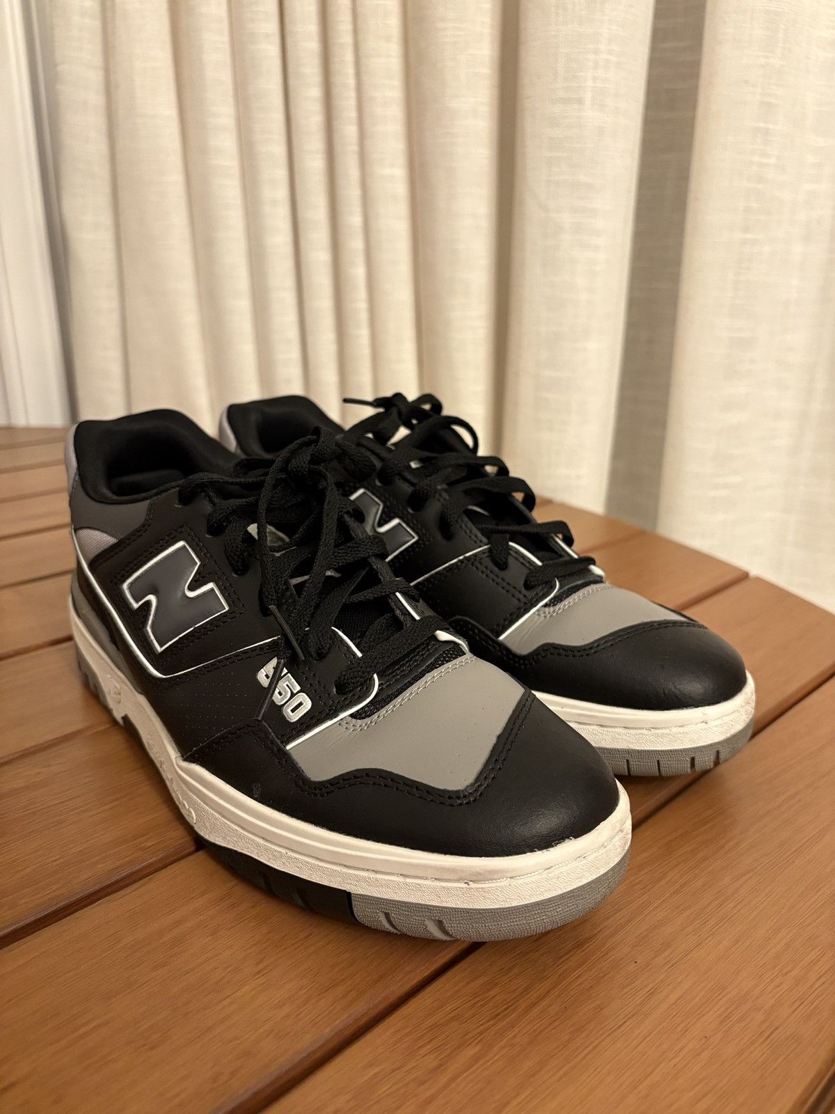 New Balance New Balance 550 Grey Black Size US 10 / EU 43 - 1 Thumbnail