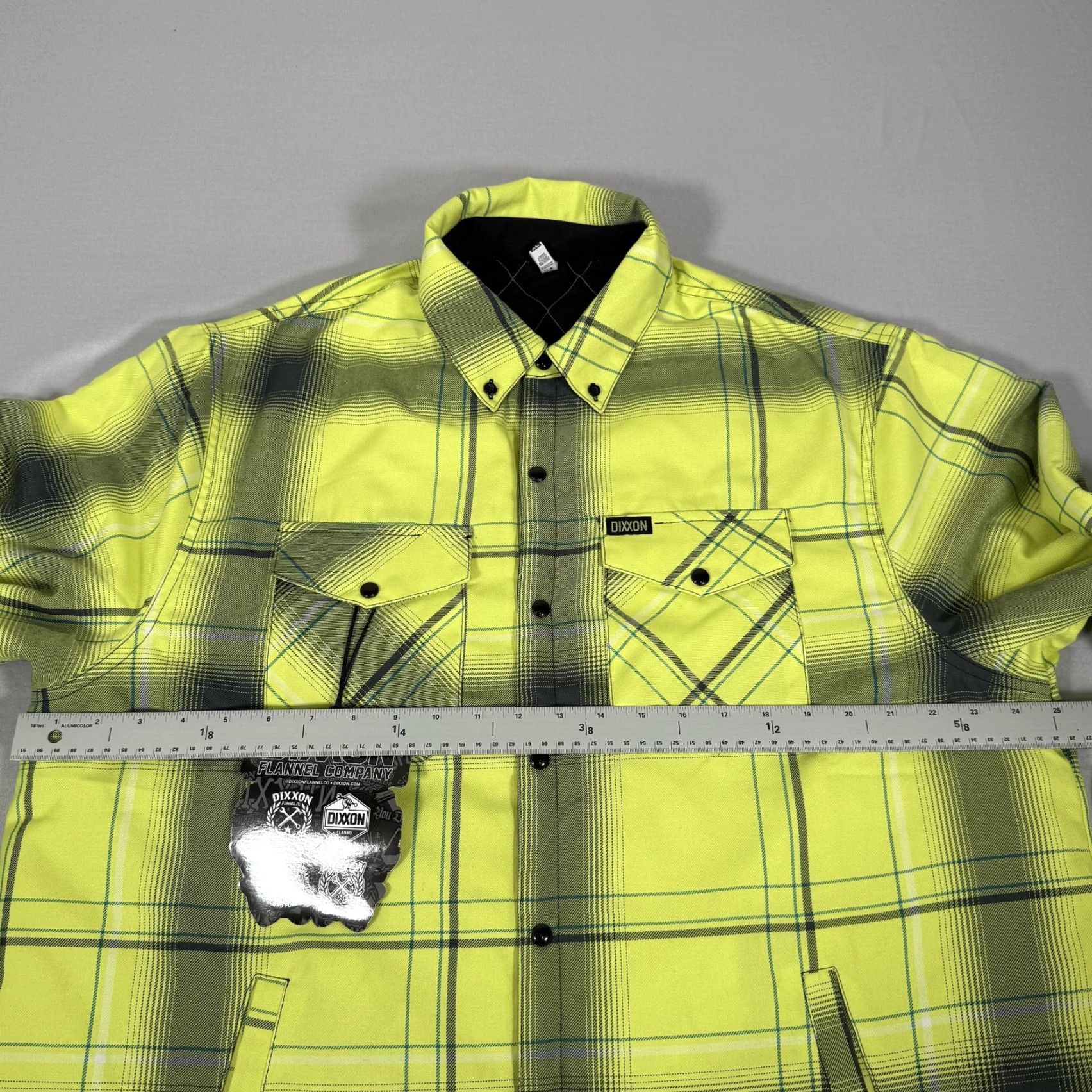 Vintage Dixxon Flannel Jacket Mens XL Reversible Quilted Shirt Plaid Snap Front Button-Down Collar Pockets Biker Outdoor Casual Workwear Size US XL / EU 56 / 4 - 6 Thumbnail