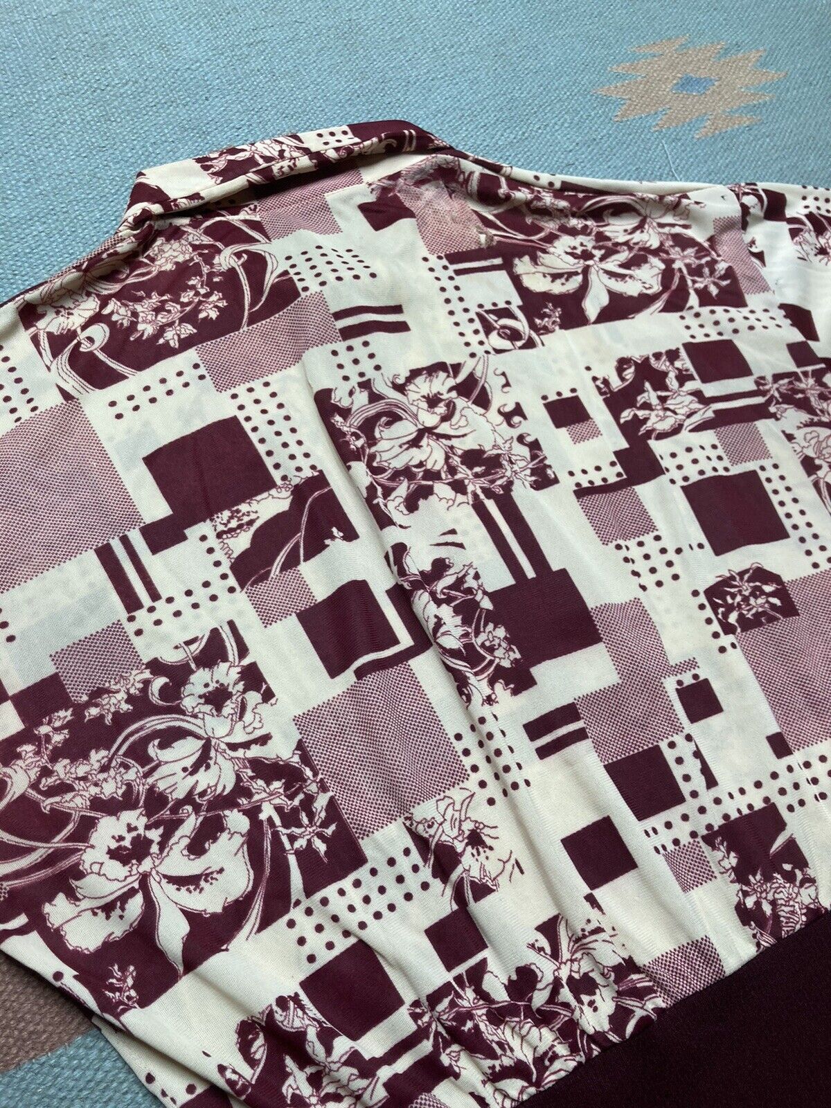 Vintage 70s gaucho shirt floral flowers pullover butterfly collar L Size US L / EU 52-54 / 3 - 9 Thumbnail