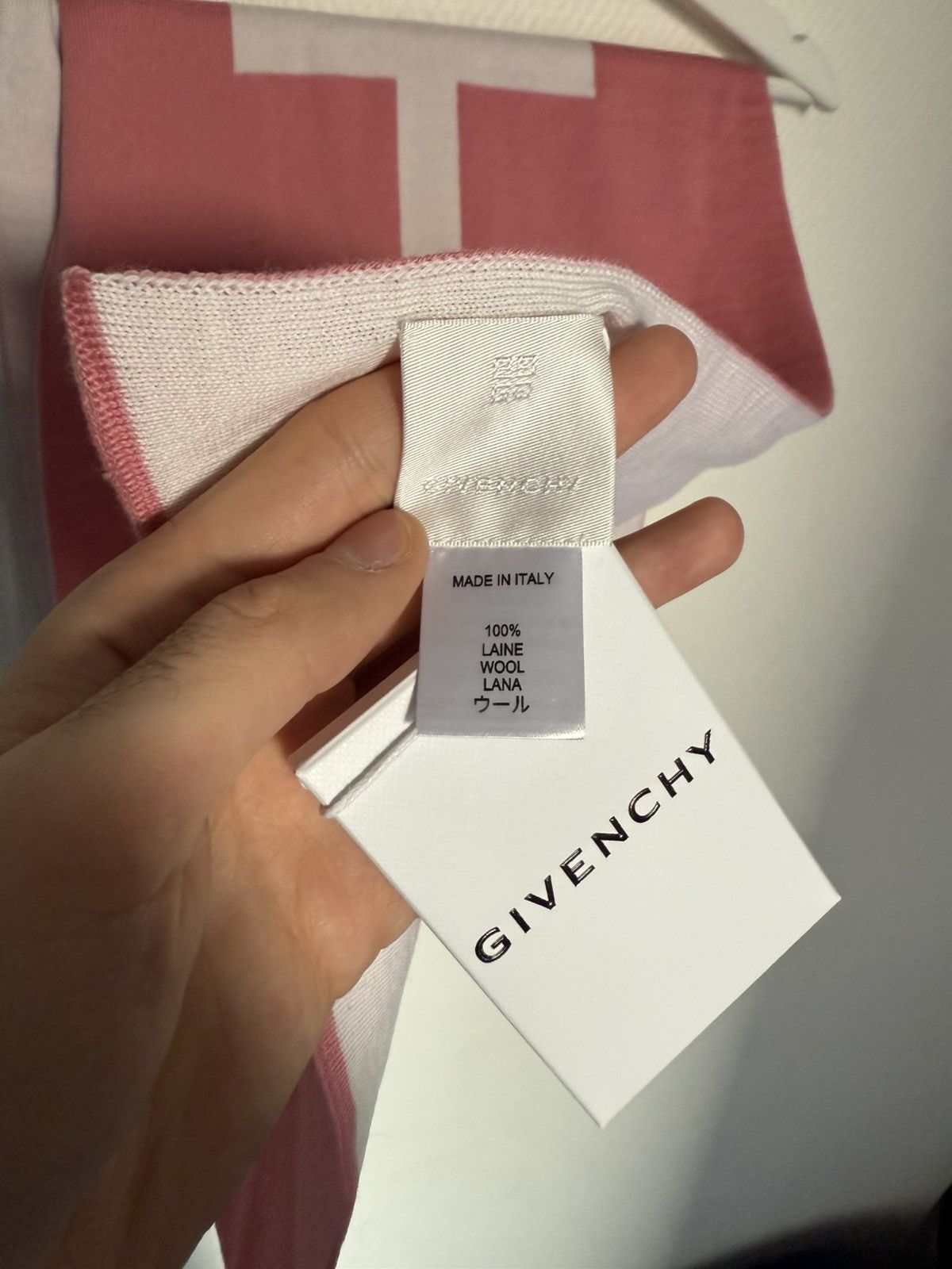 Givenchy Givenchy Reversible Wool Scarf Jacquard Black New With Tags Size ONE SIZE - 6 Thumbnail