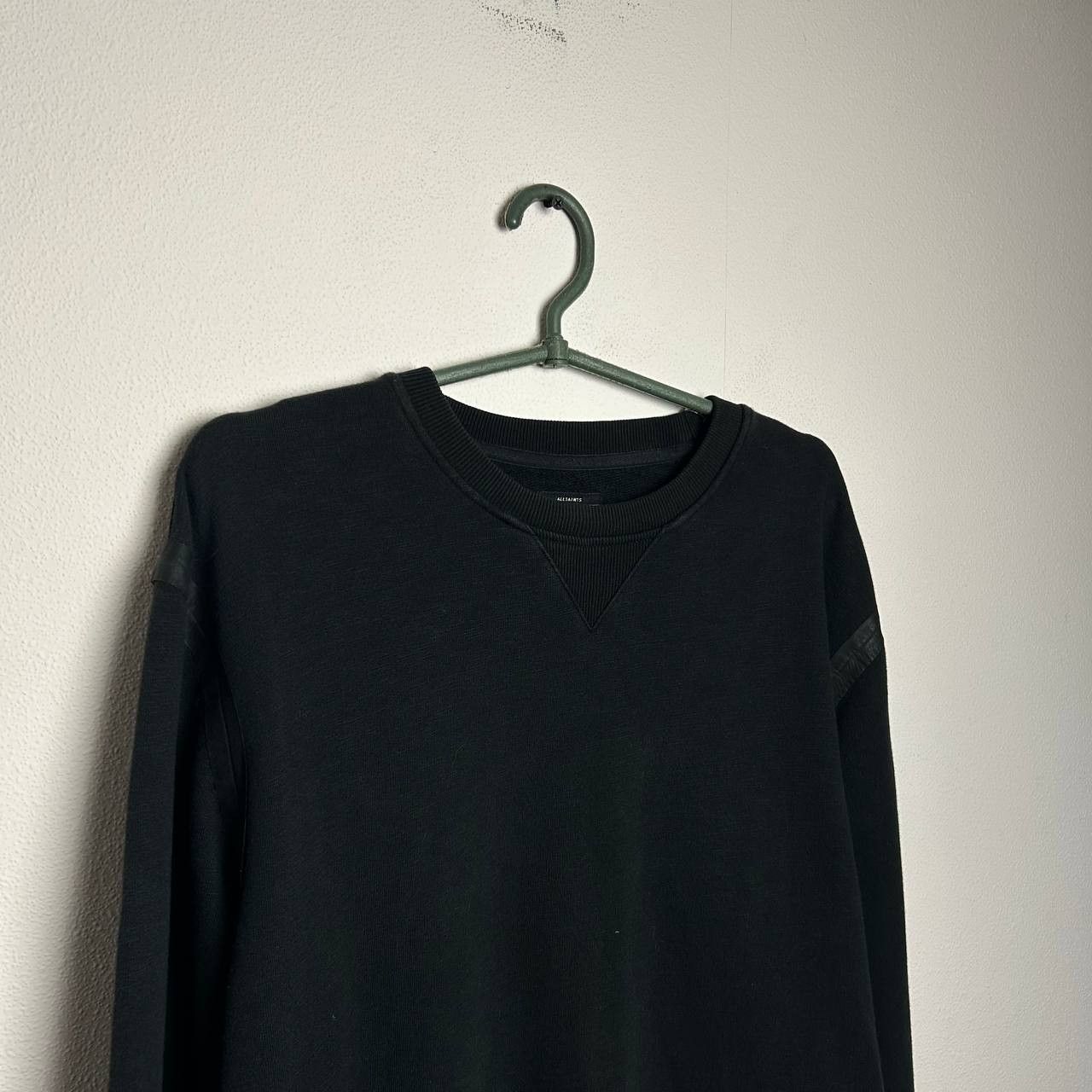 Allsaints Designer Allsaints Basic Black Streetwear japan sweatshirt Size US M / EU 48-50 / 2 - 2 Thumbnail