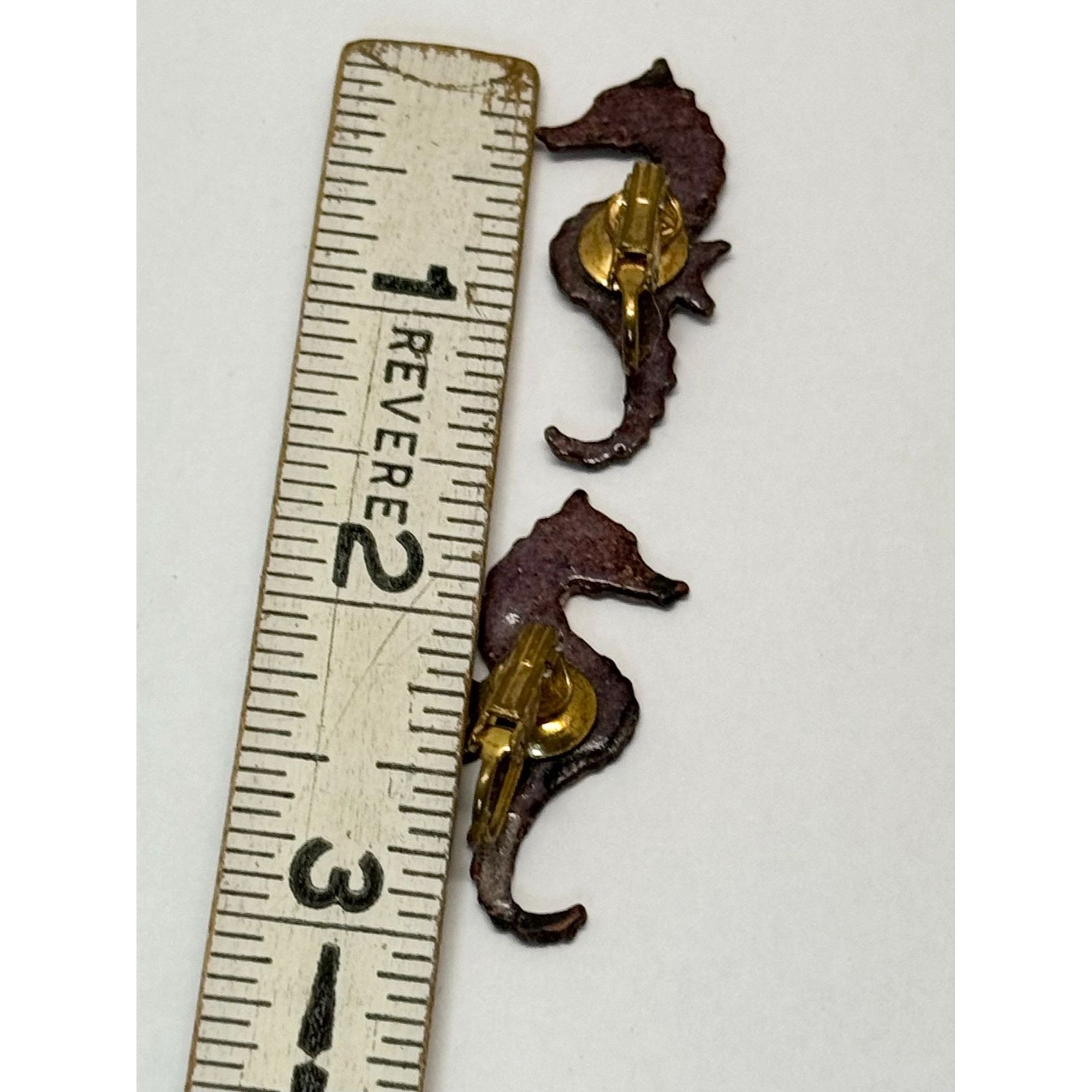 Vintage Vintage enamel seahorse clip on earrings Size ONE SIZE - 6 Thumbnail